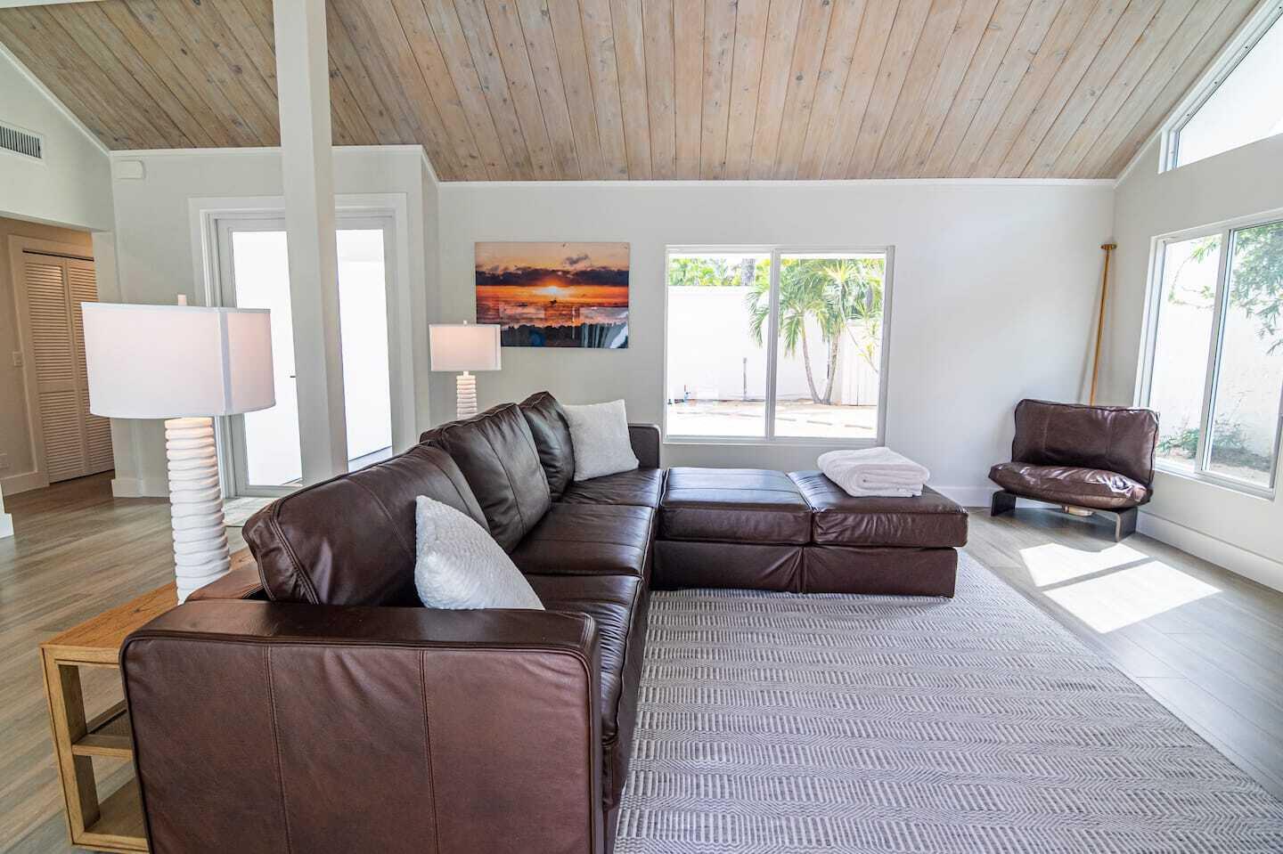 103 W Sandpiper Circle W