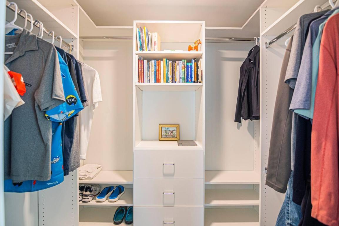 103 W Sandpiper Circle W