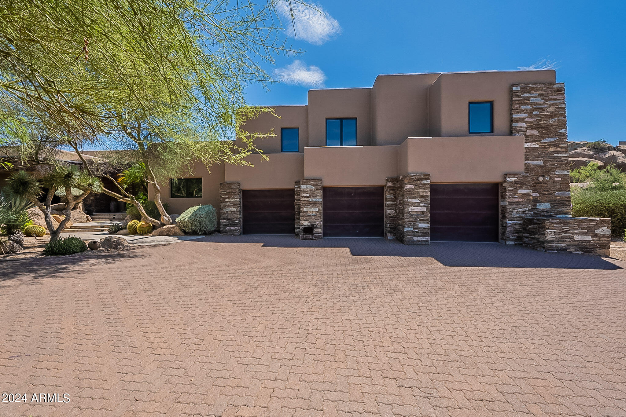 28135 N 96TH Place