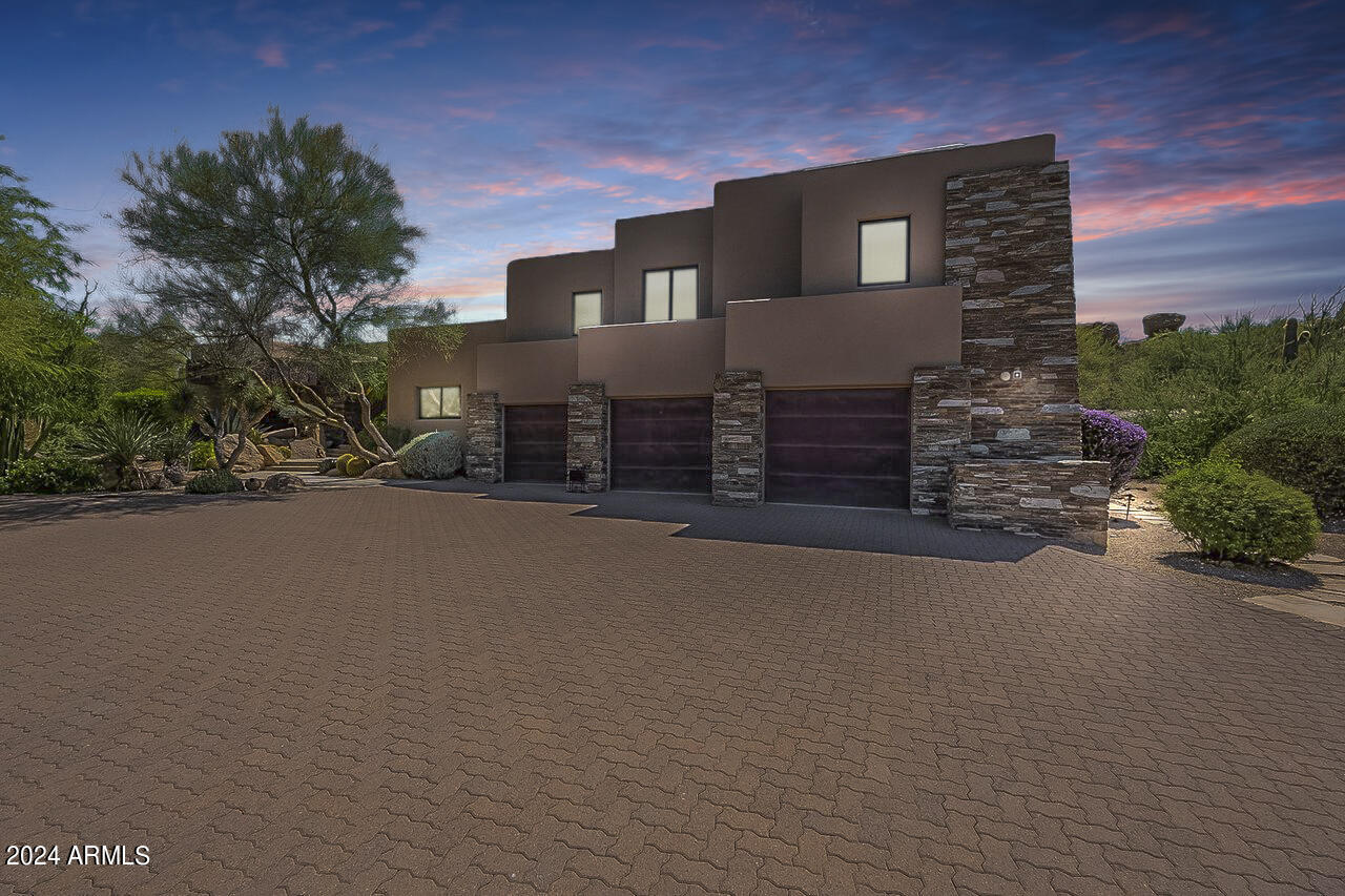 28135 N 96TH Place