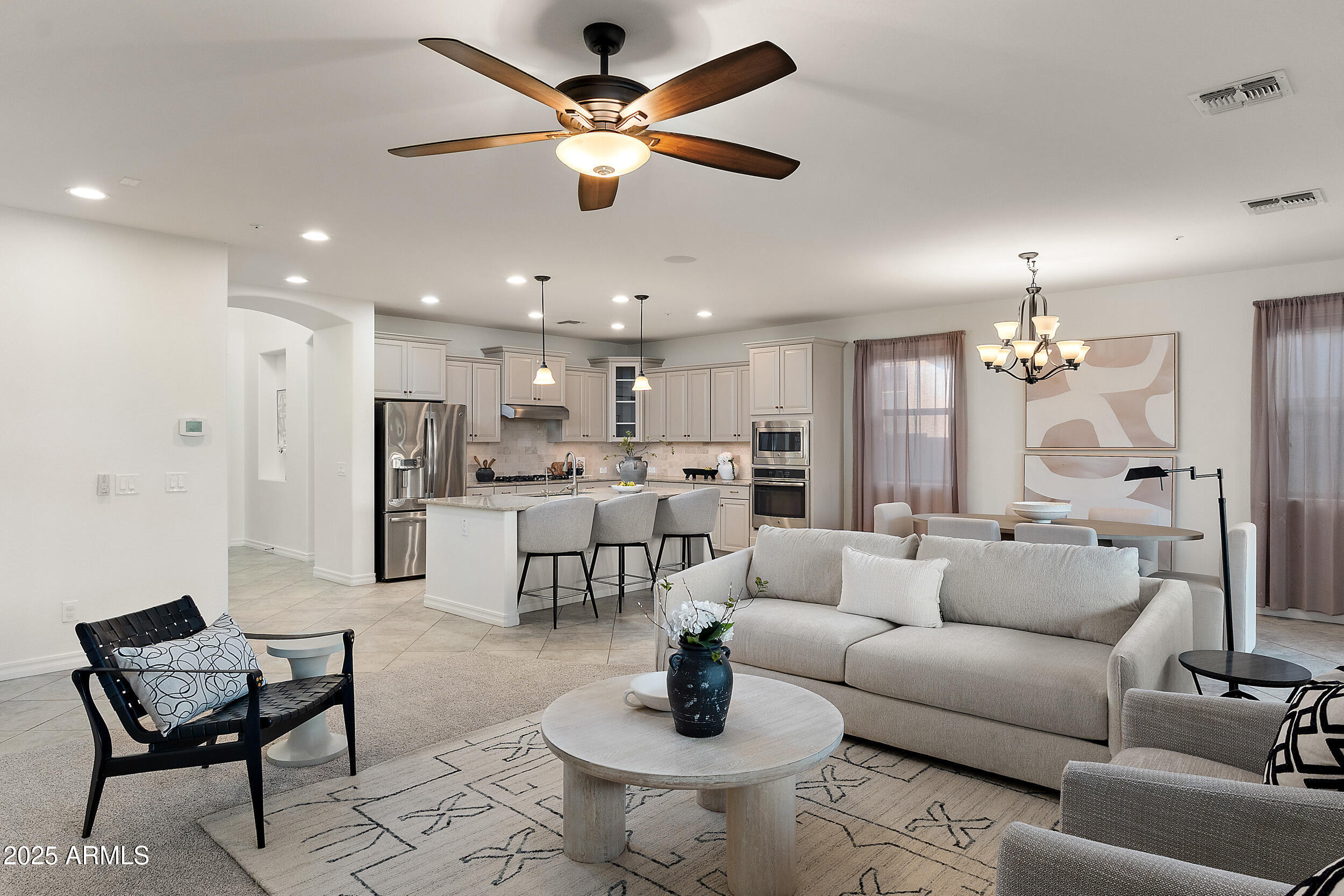 6181 S FRESNO Street