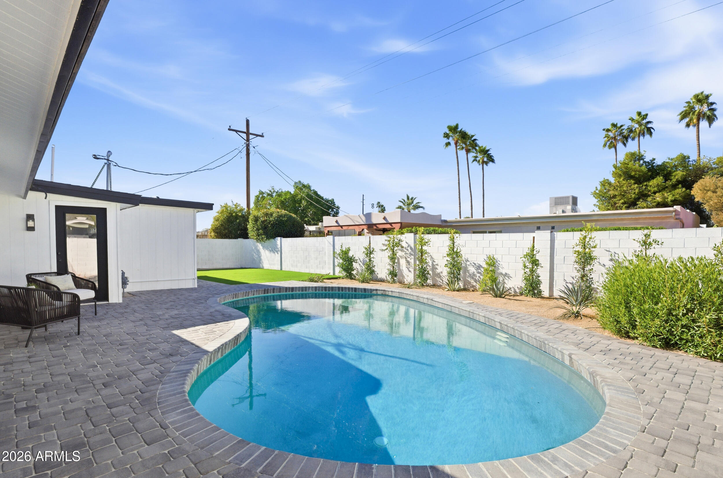 5414 N 82ND Street