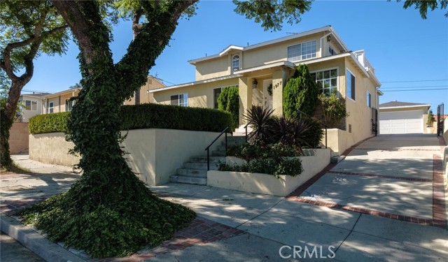 1977 Trudie DR