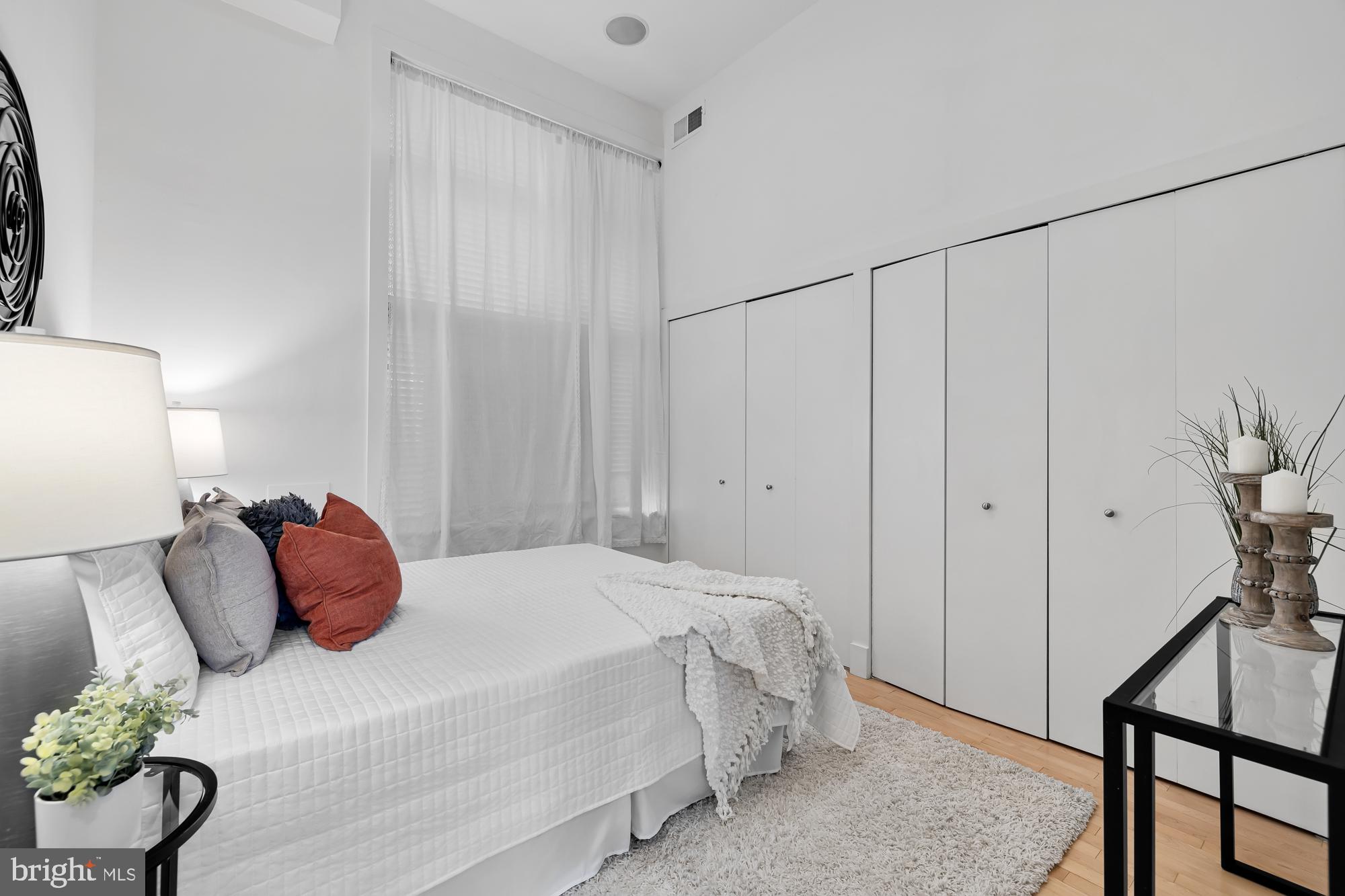 1323 K STREET SE Unit: 104