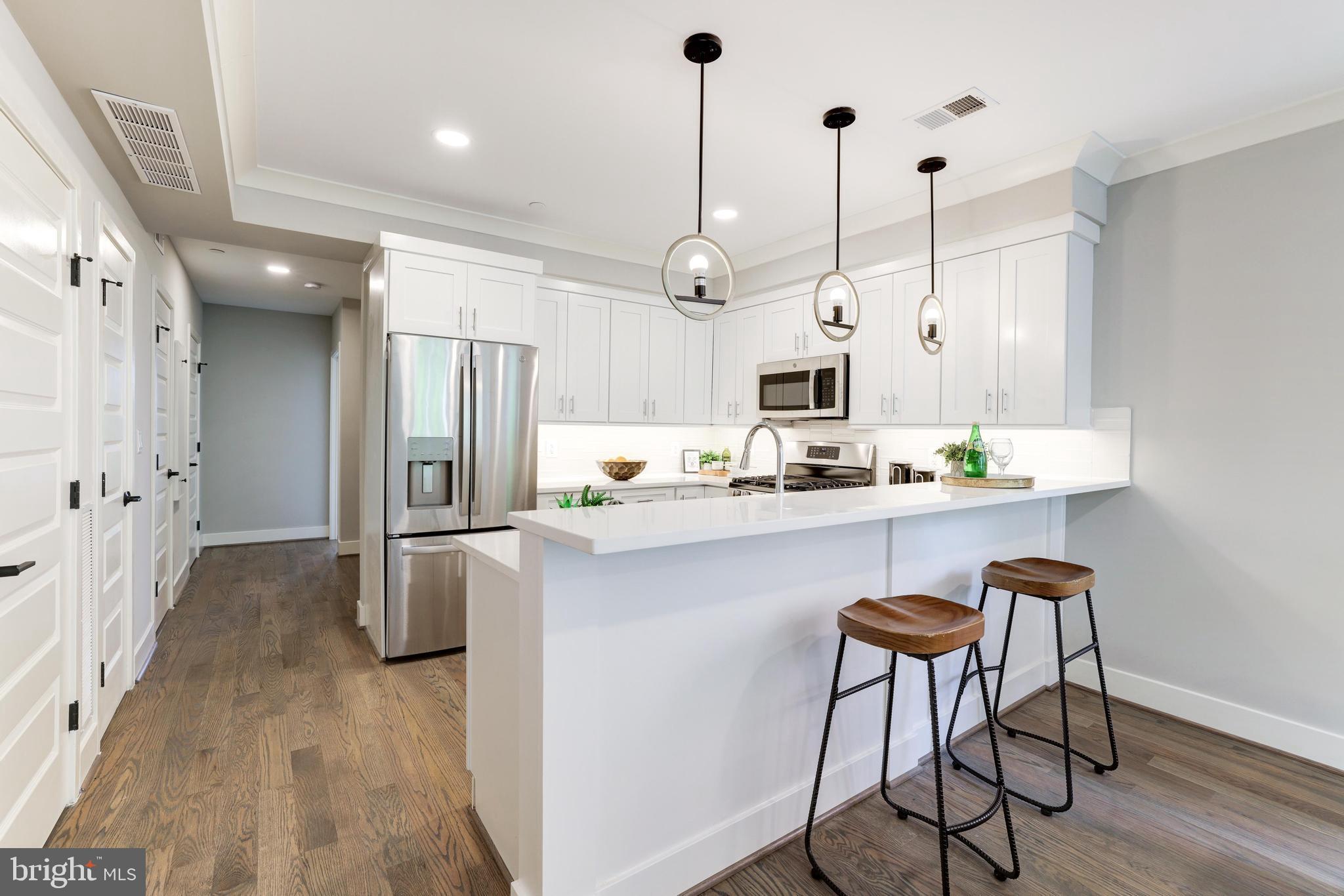 2916 P STREET SE Unit: VILLA-2