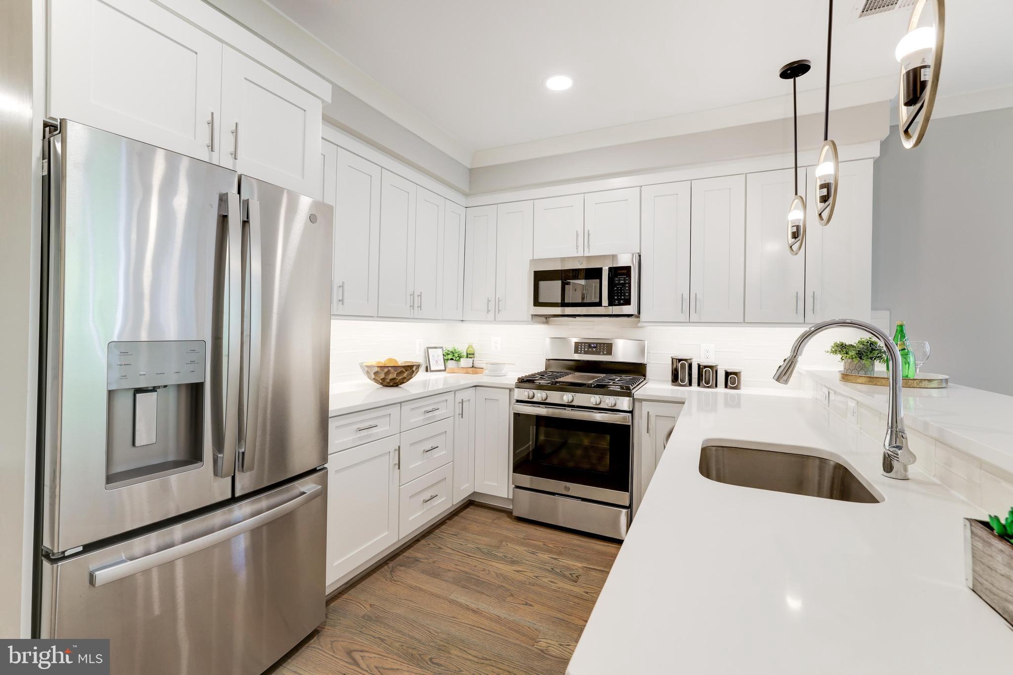 2916 P STREET SE Unit: VILLA-2