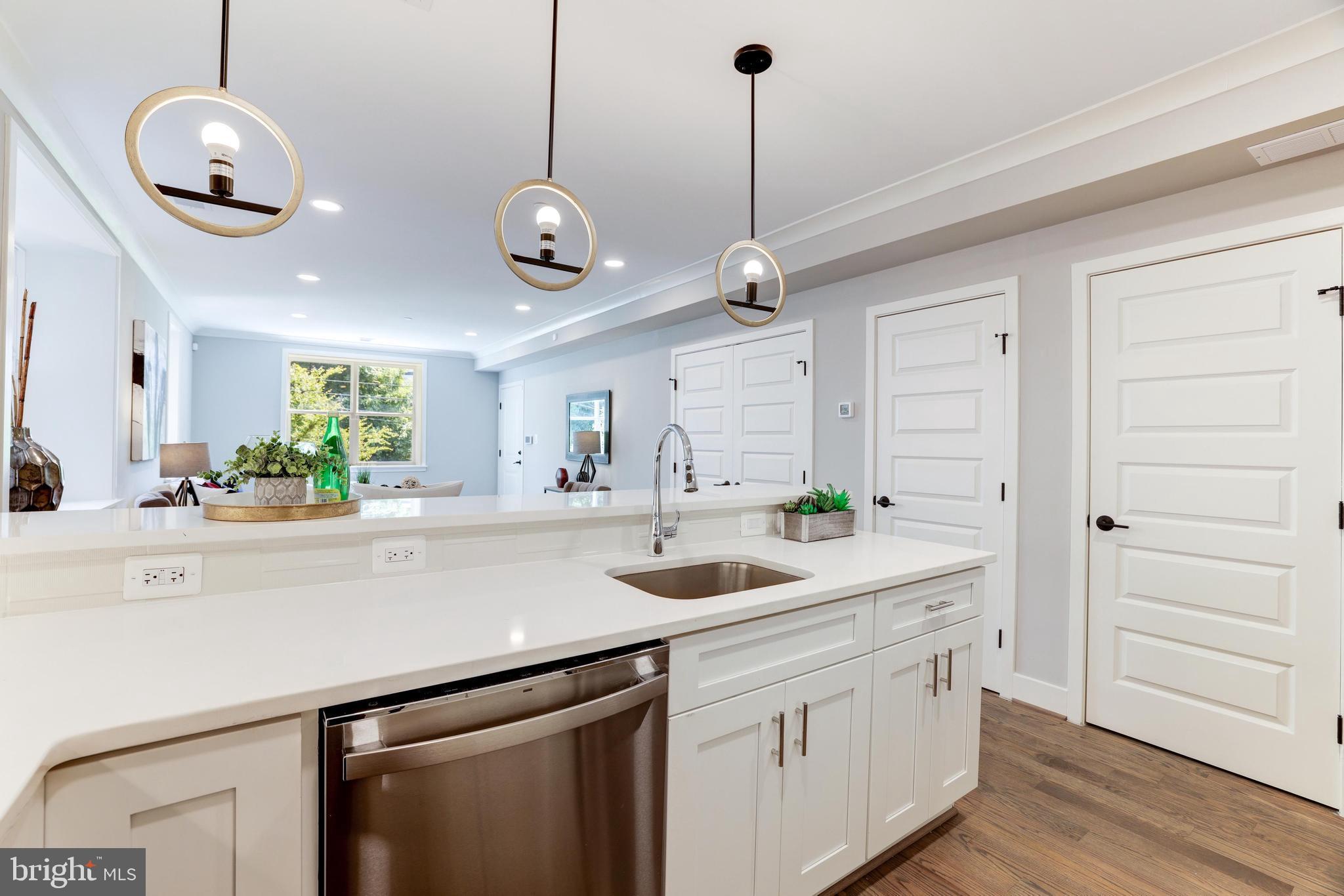 2916 P STREET SE Unit: VILLA-2