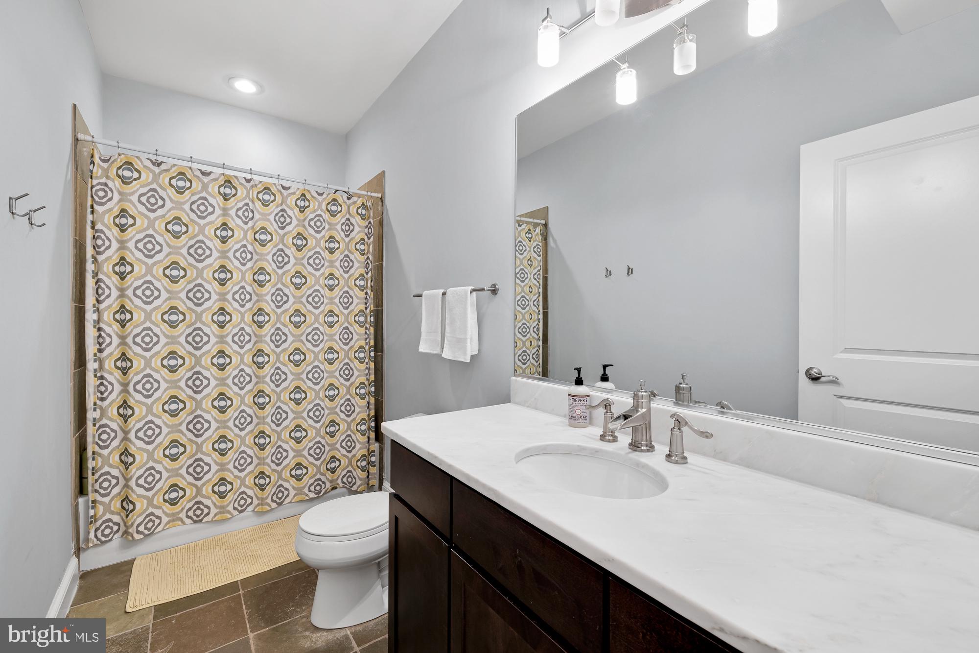 1722 1ST STREET NW Unit: 1