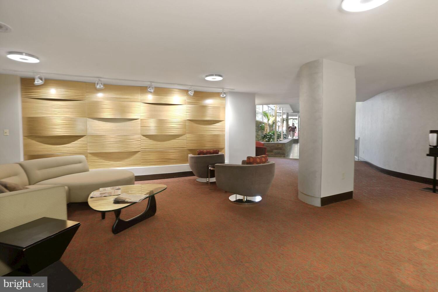 4740 Connecticut AVENUE NW Unit: 402
