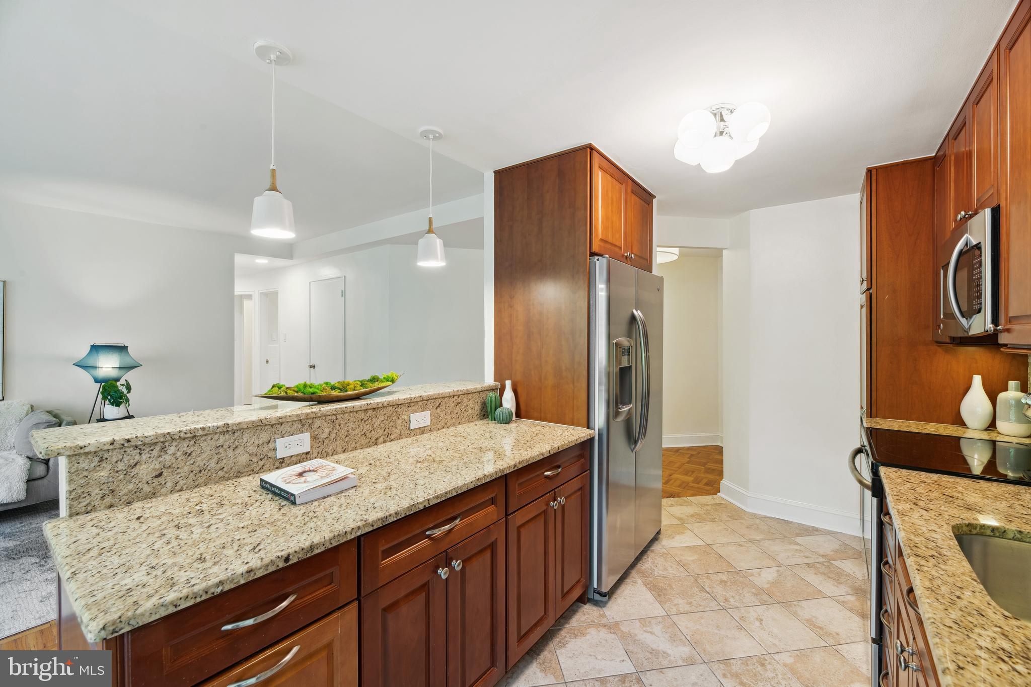 4740 Connecticut AVENUE NW Unit: 402