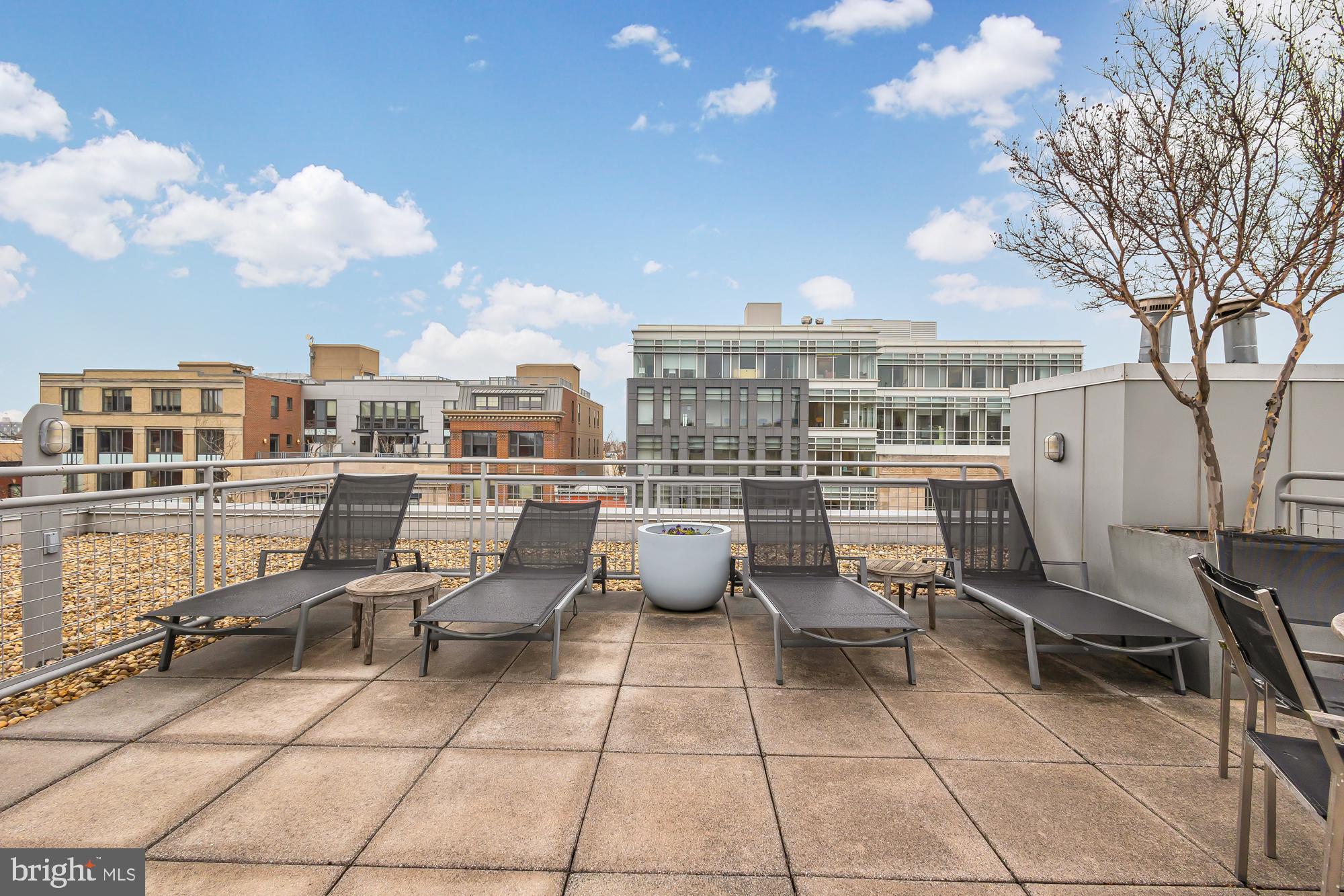 1401 Church St NW #126