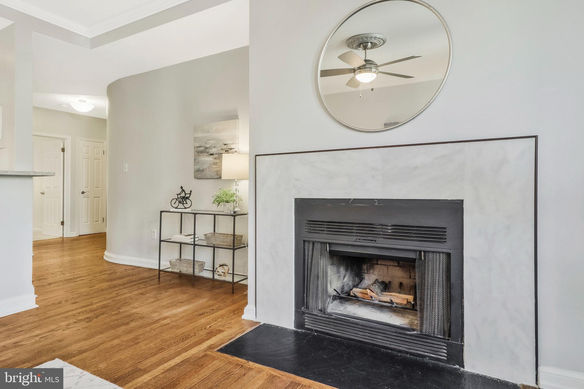 1833 California Street NW Unit: 303