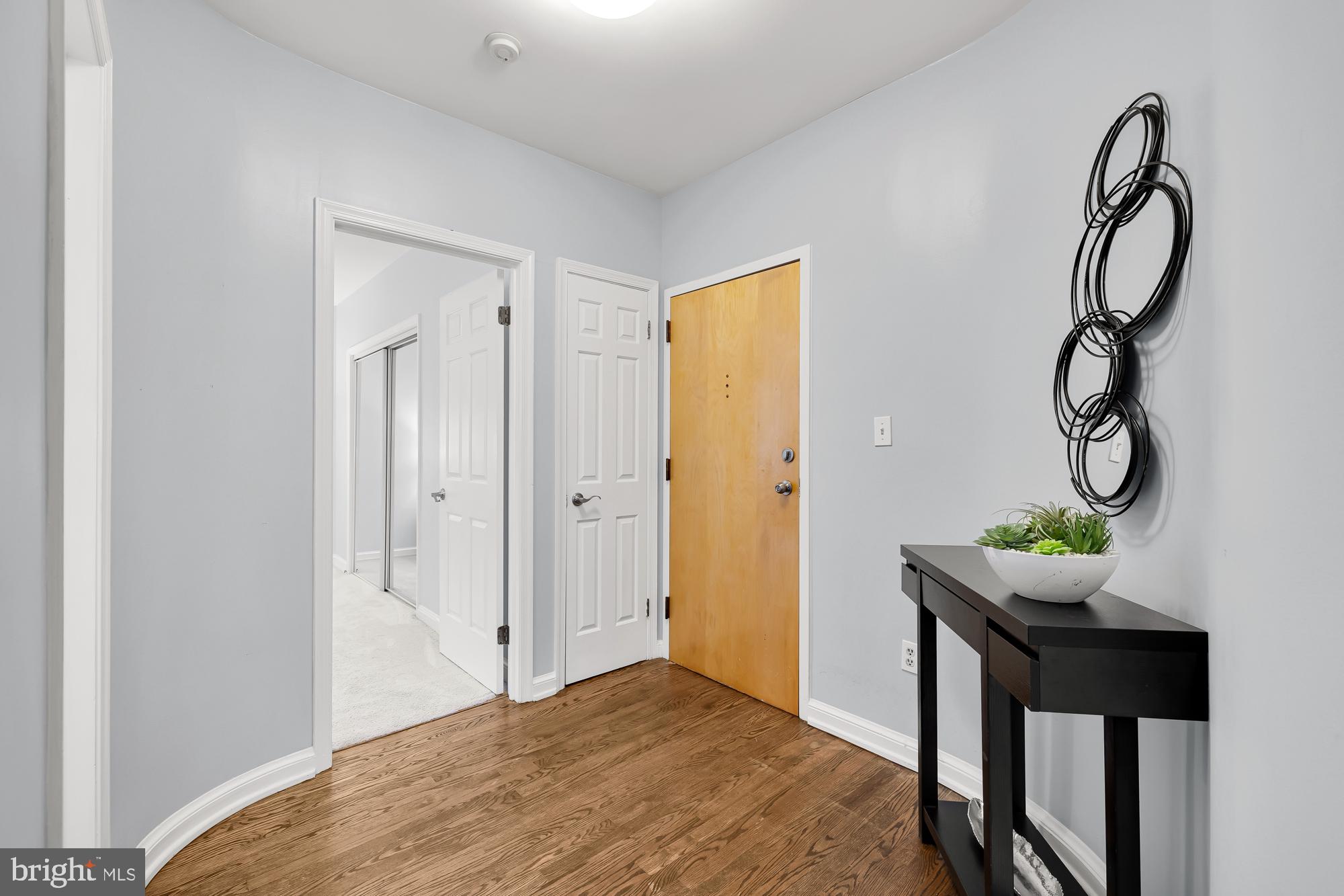 1833 California Street NW Unit: 303