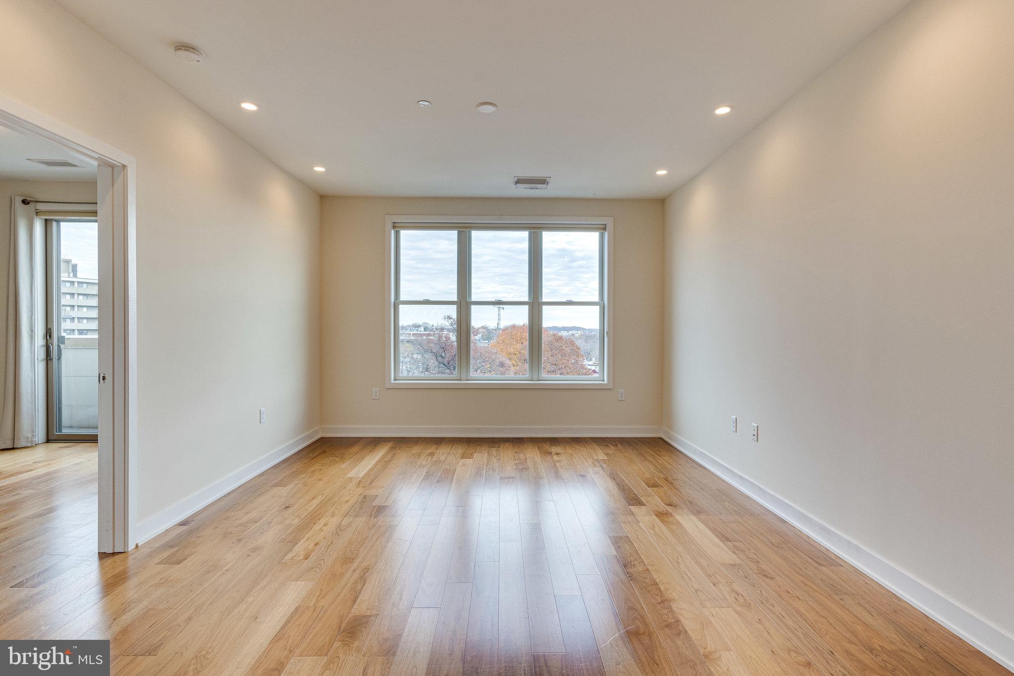 1350 Maryland Avenue NE Unit: 502