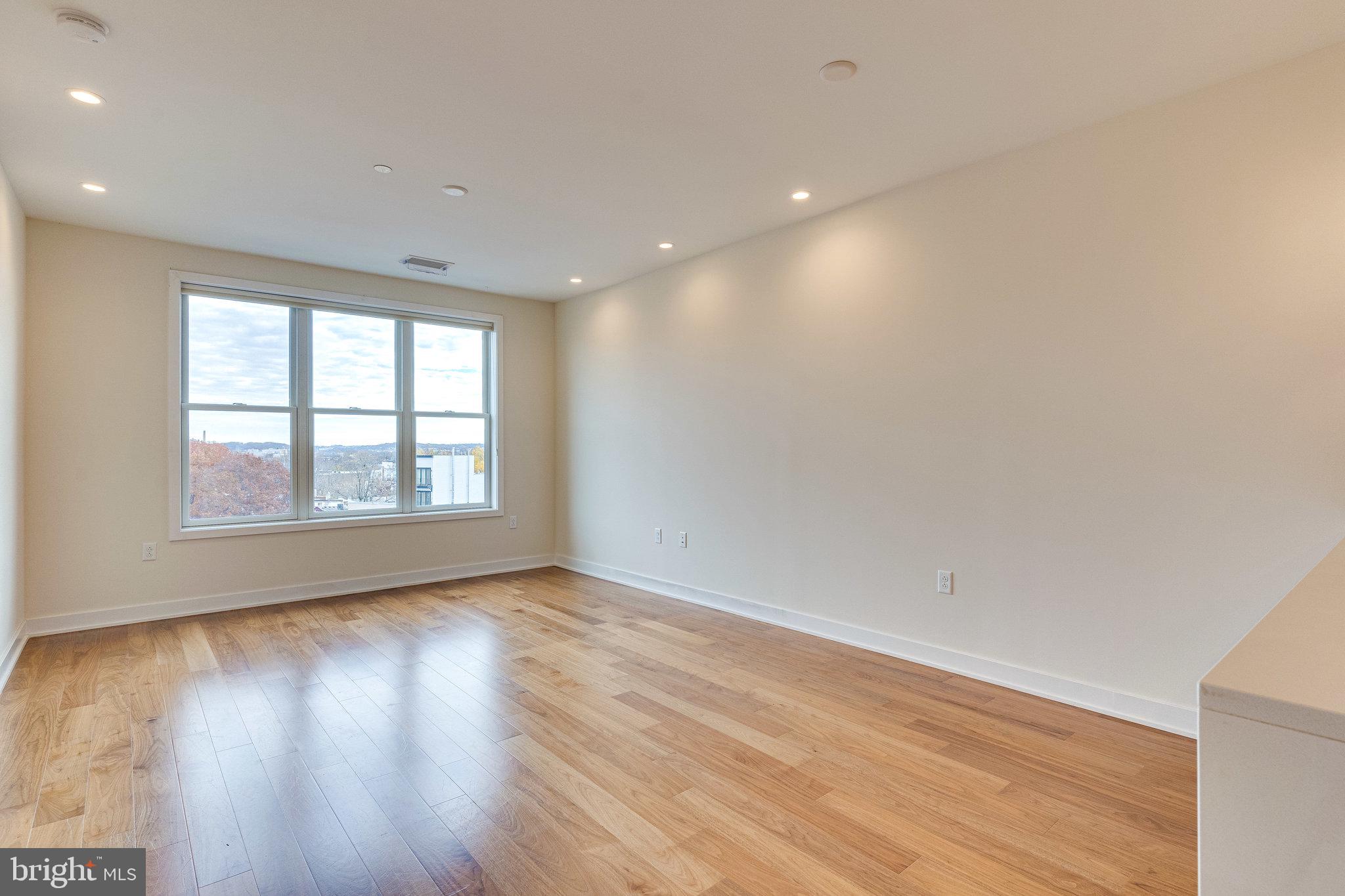 1350 Maryland Avenue NE Unit: 502