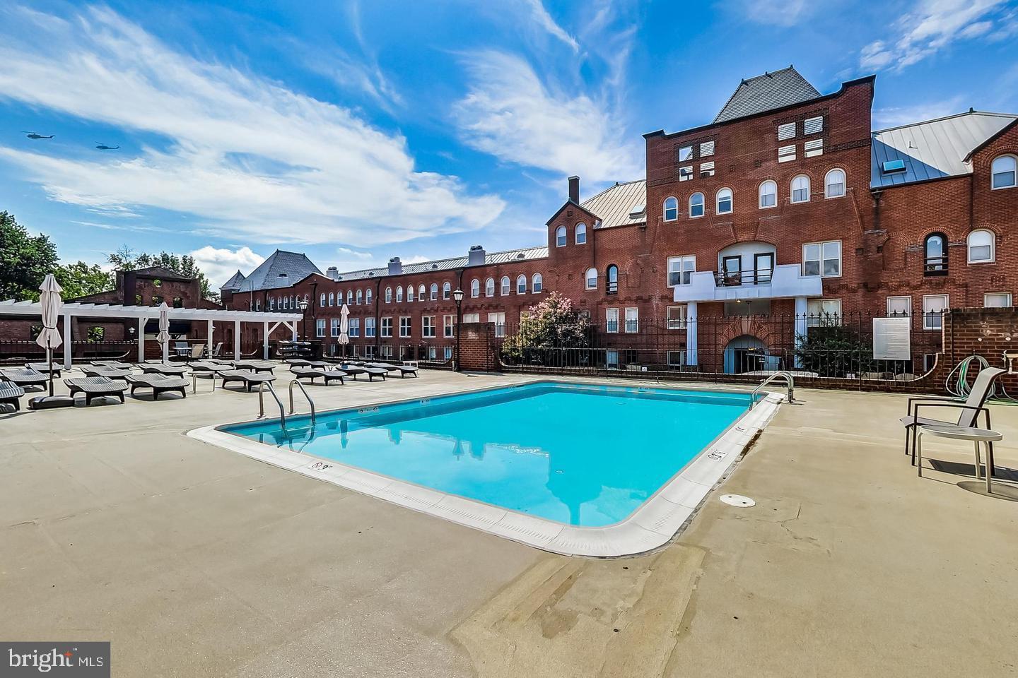 1428 E Capitol St NE #1428