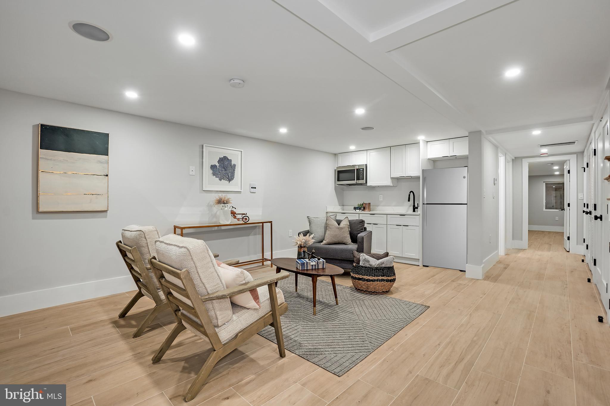 1220 Quincy St NW