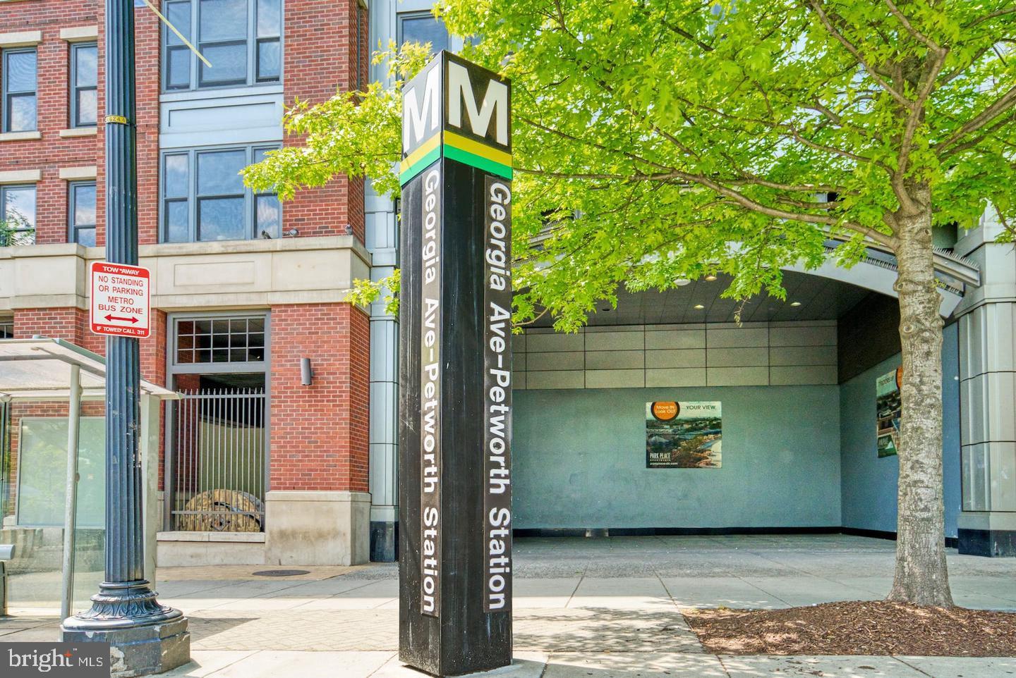 1220 Quincy St NW