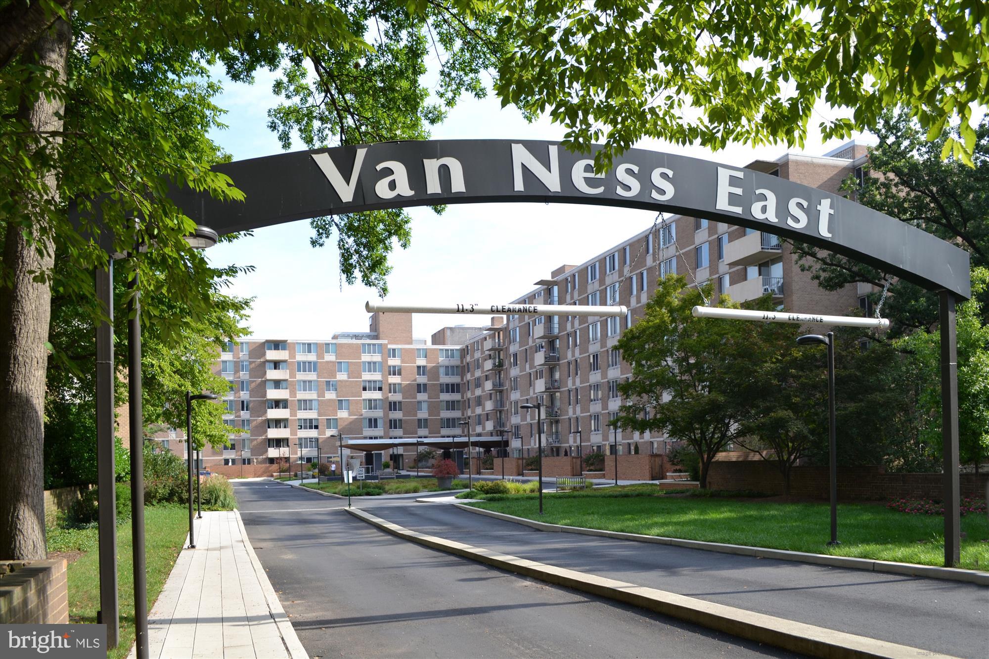 2939 van Ness St NW #1041