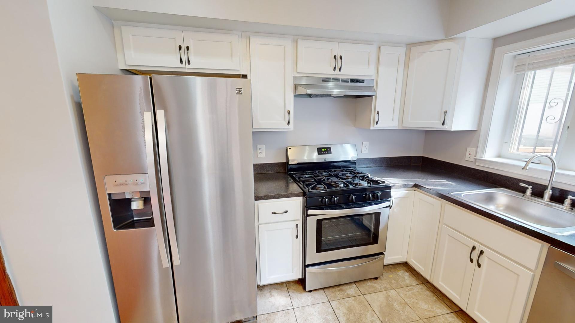 232 Emerson St NW