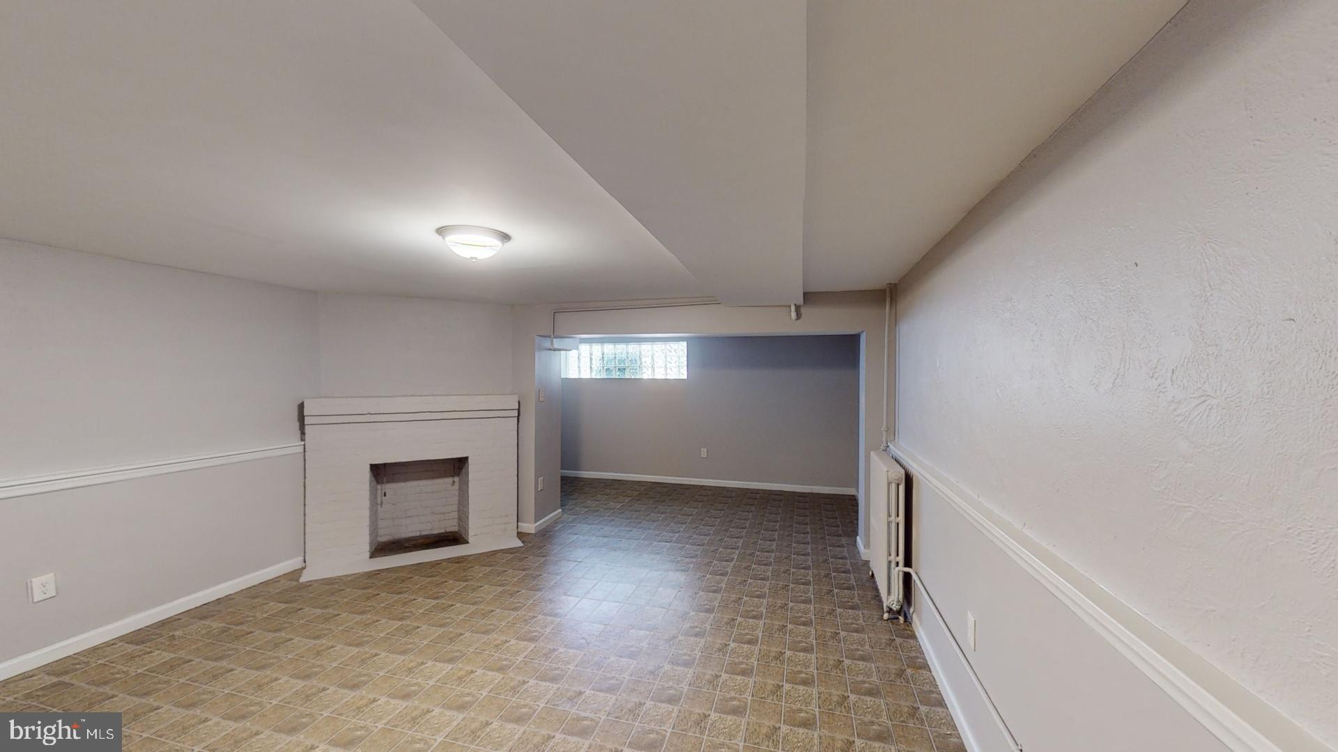 232 Emerson St NW