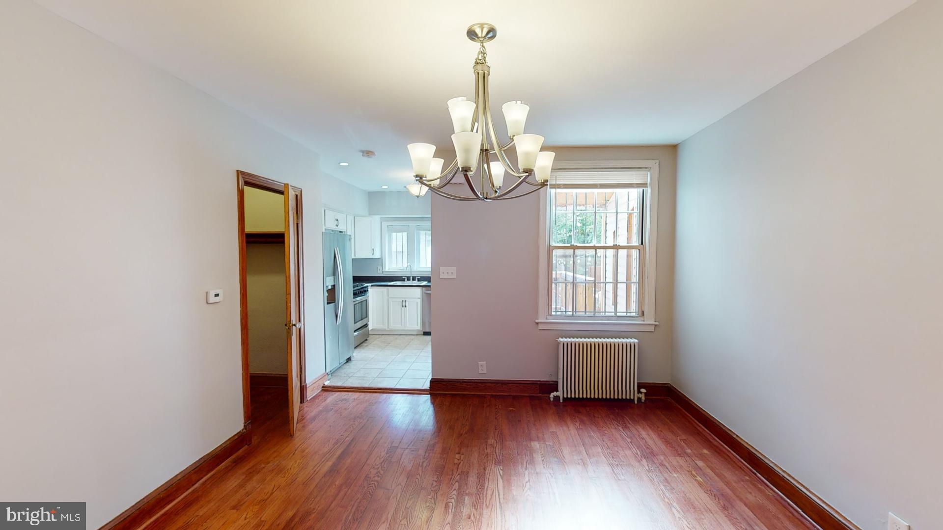 232 Emerson St NW