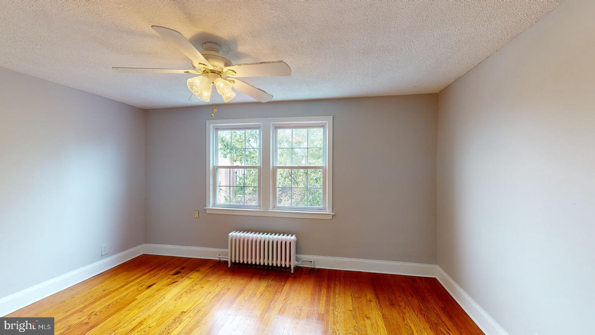 232 Emerson St NW