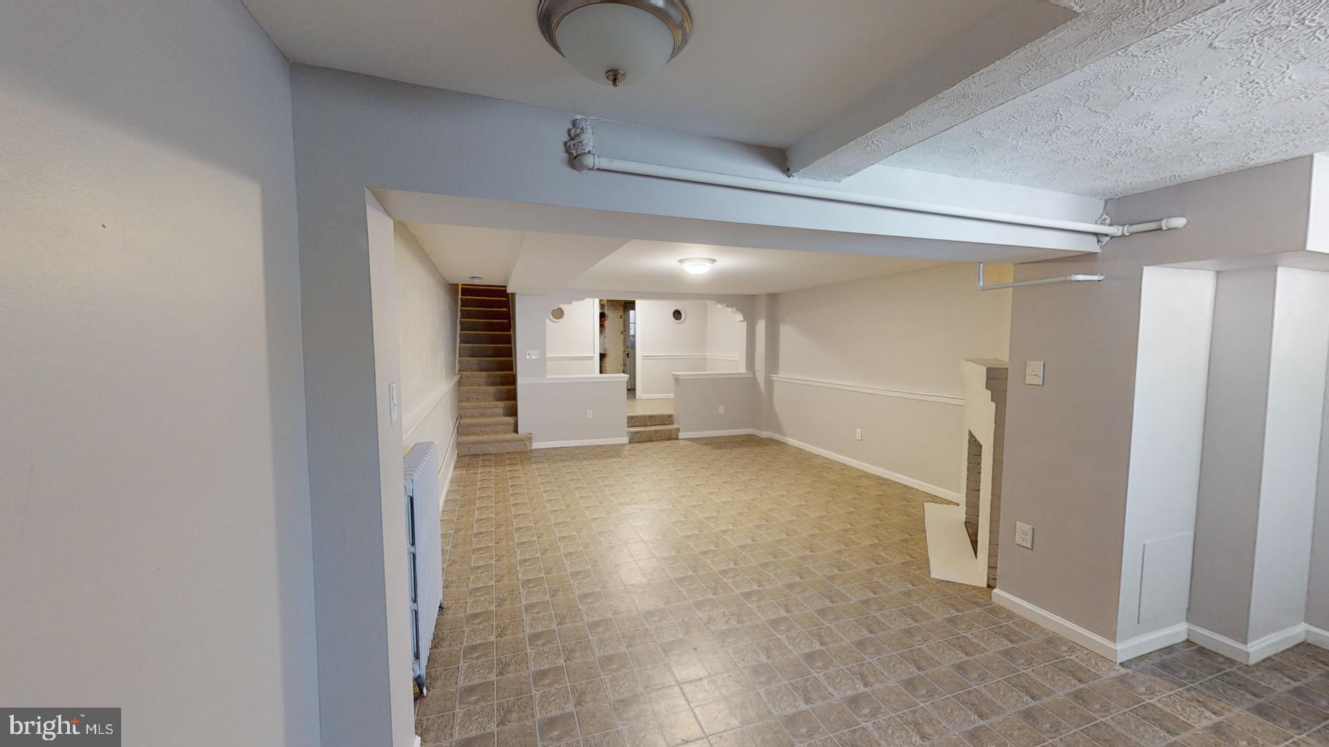 232 Emerson St NW