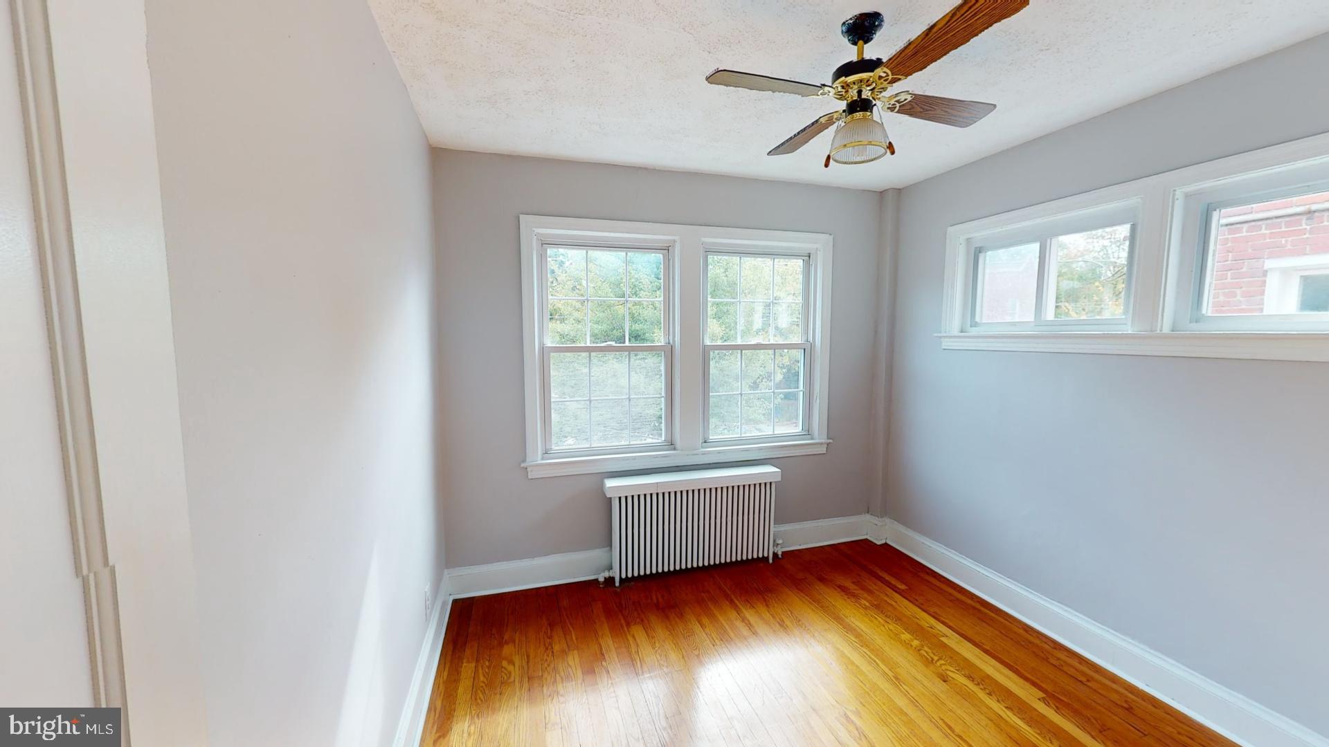 232 Emerson St NW