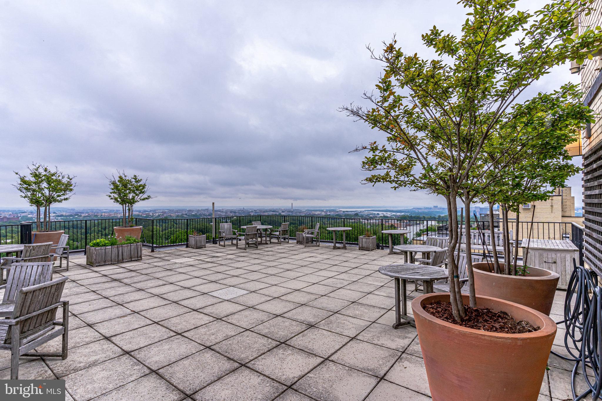 2720 WISCONSIN AVE NW #104