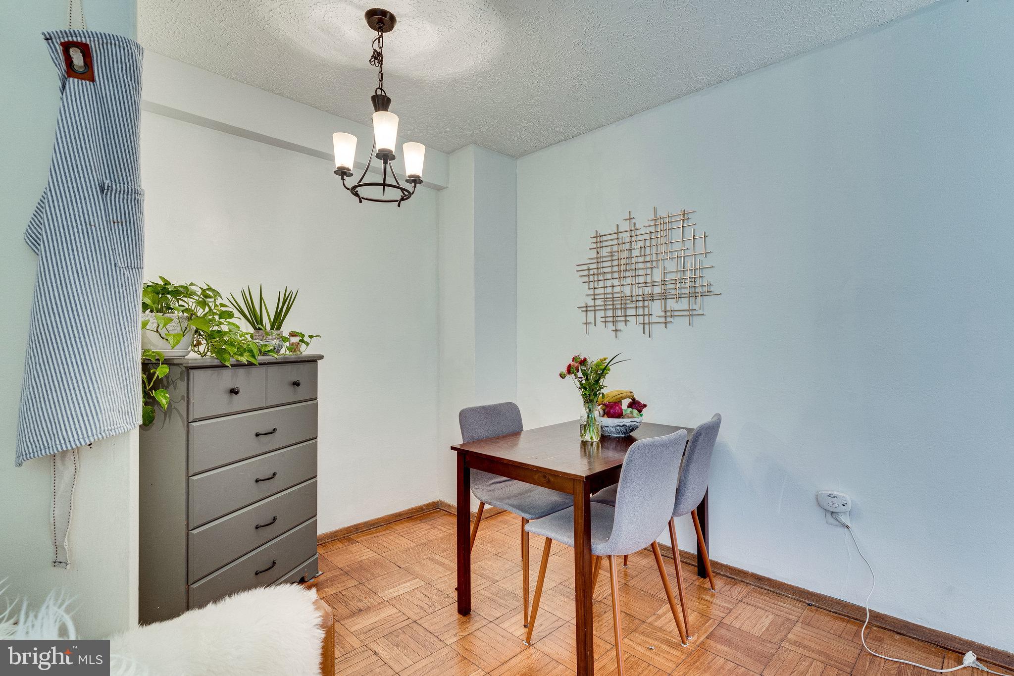 2720 WISCONSIN AVE NW #104