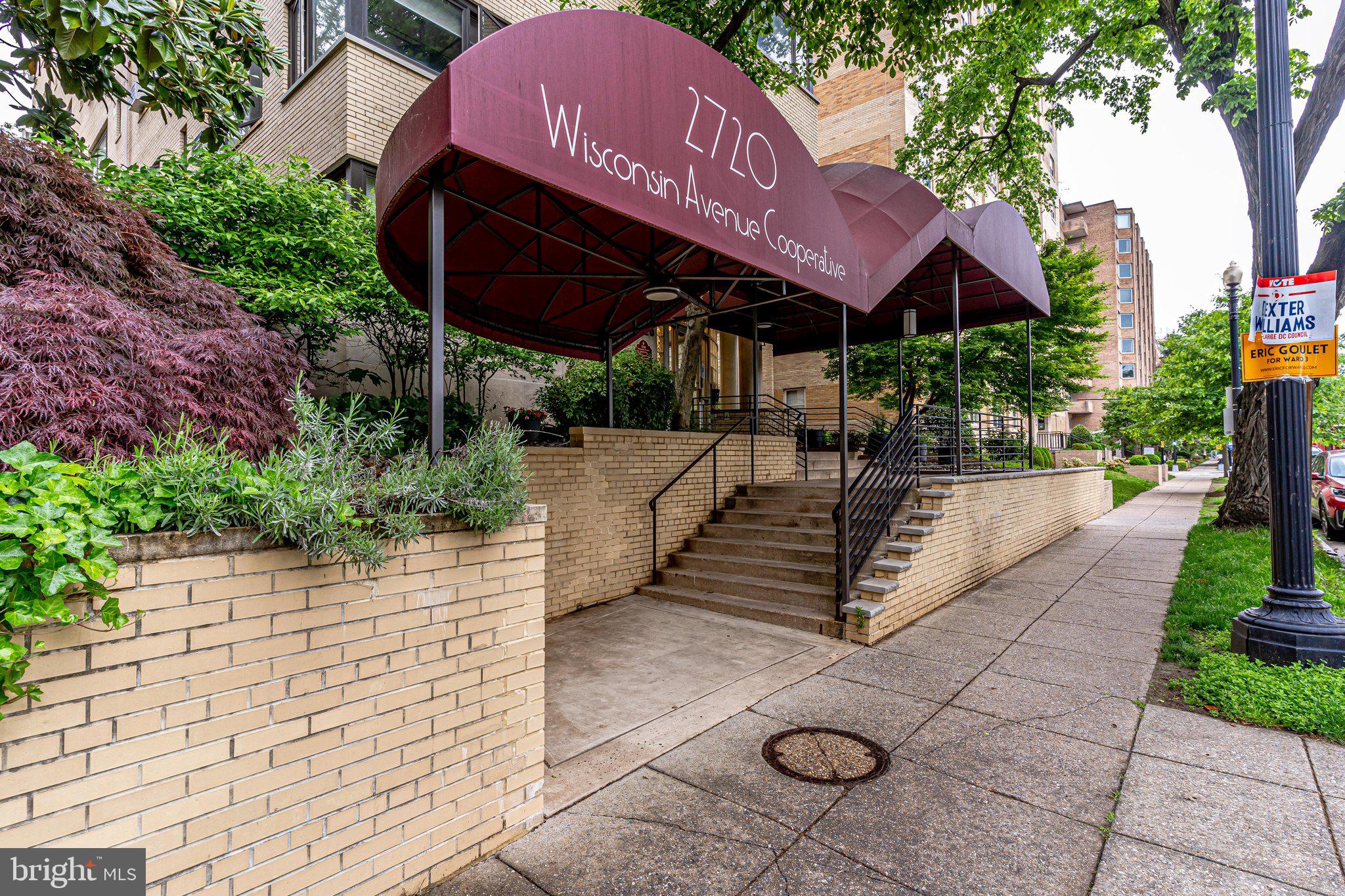 2720 WISCONSIN AVE NW #104
