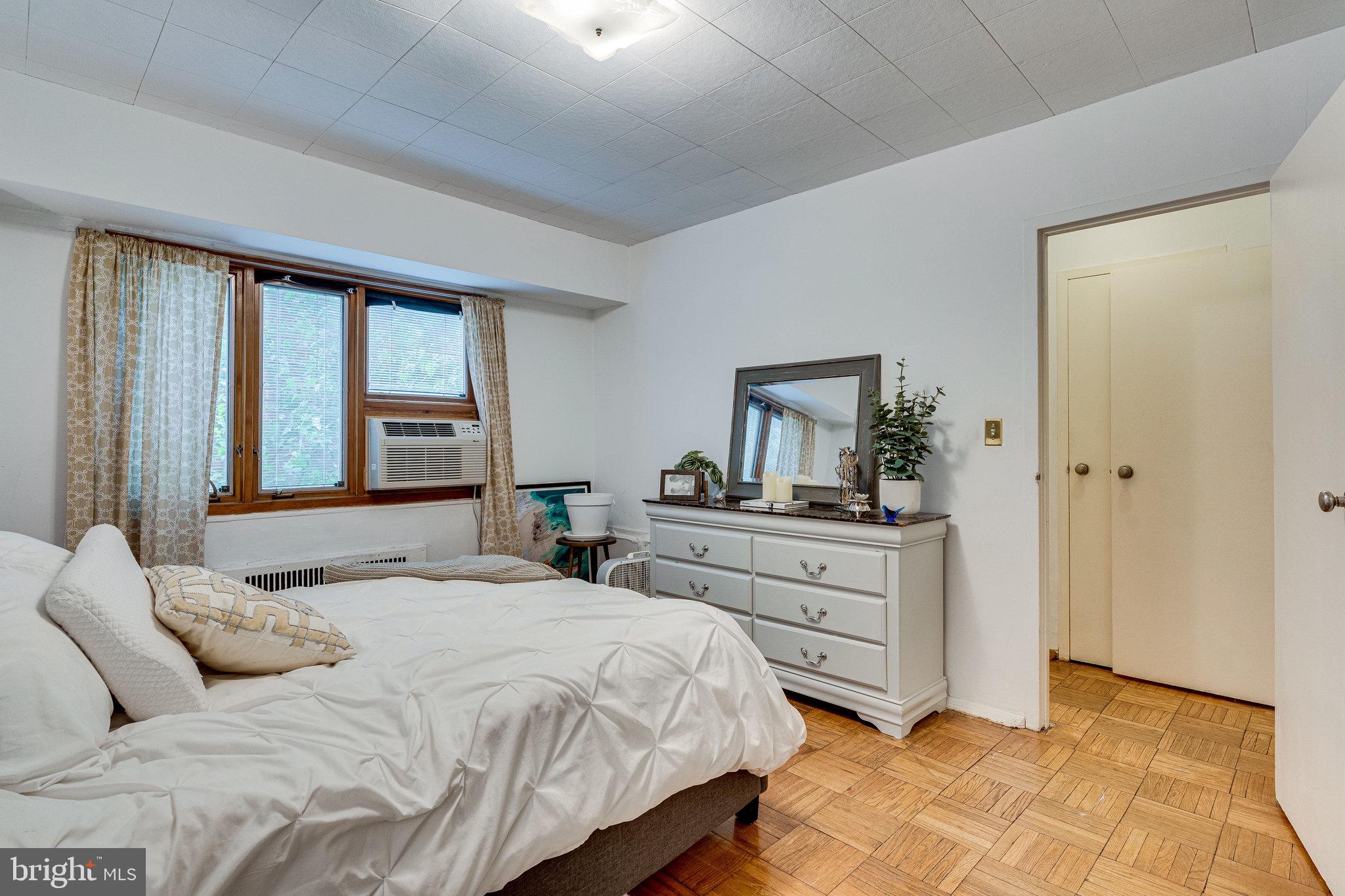 2720 WISCONSIN AVE NW #104