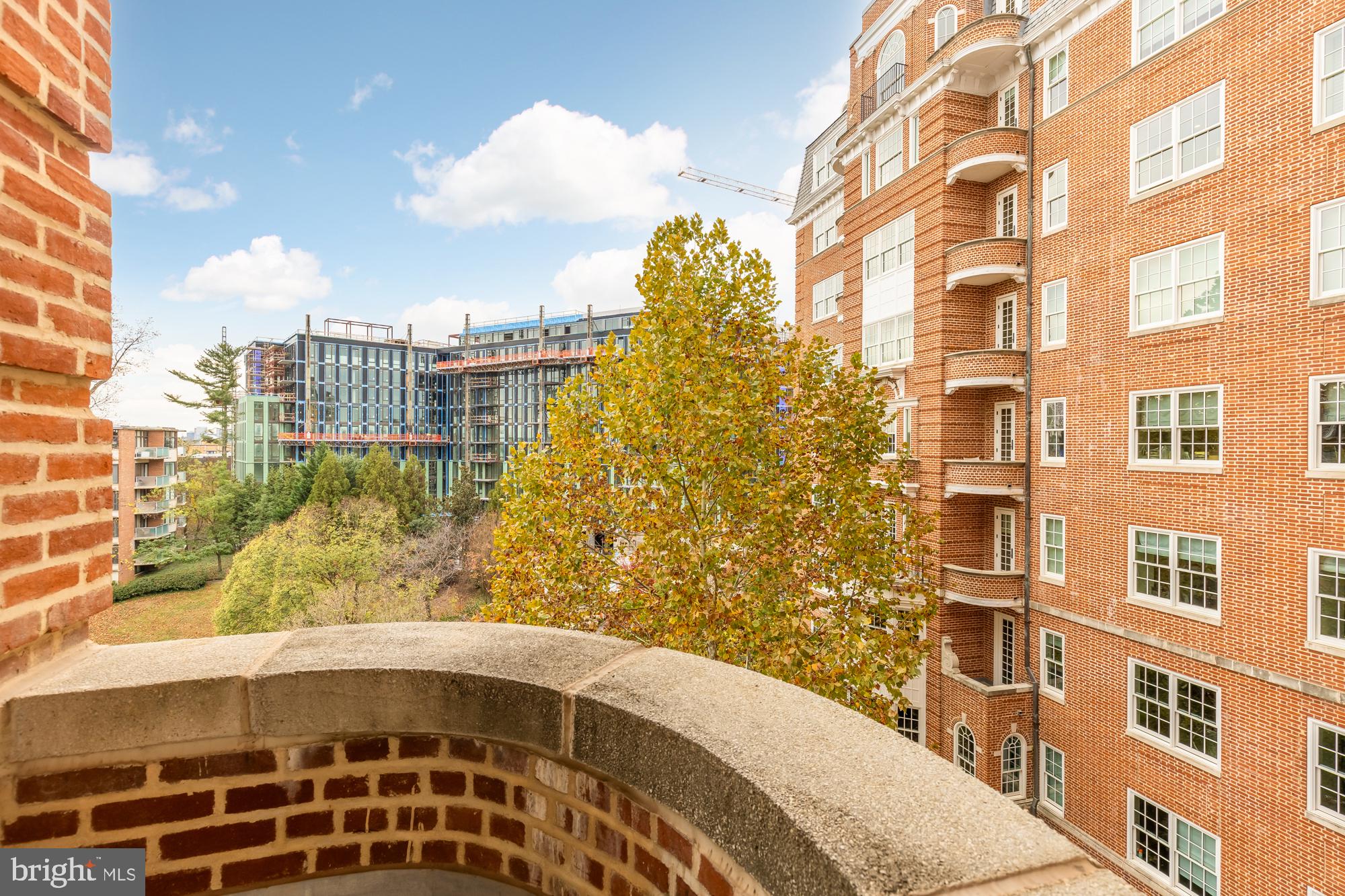 2660 Connecticut Ave NW #4c