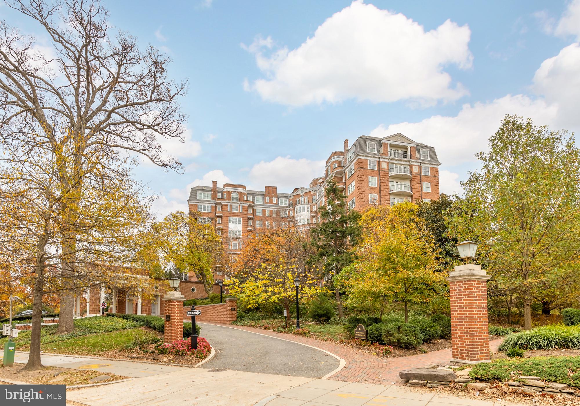 2660 Connecticut Ave NW #4c