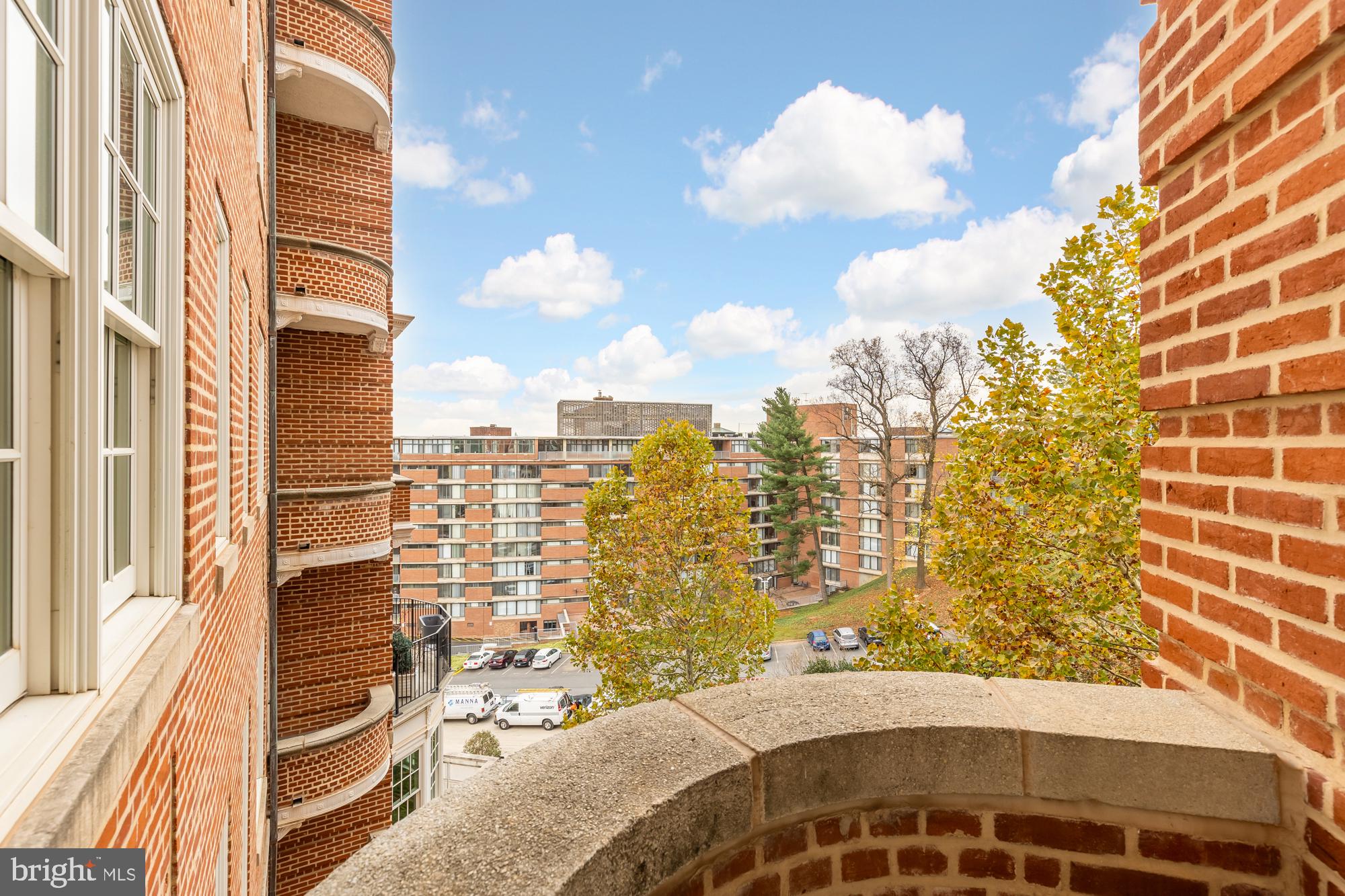2660 Connecticut Ave NW #4c