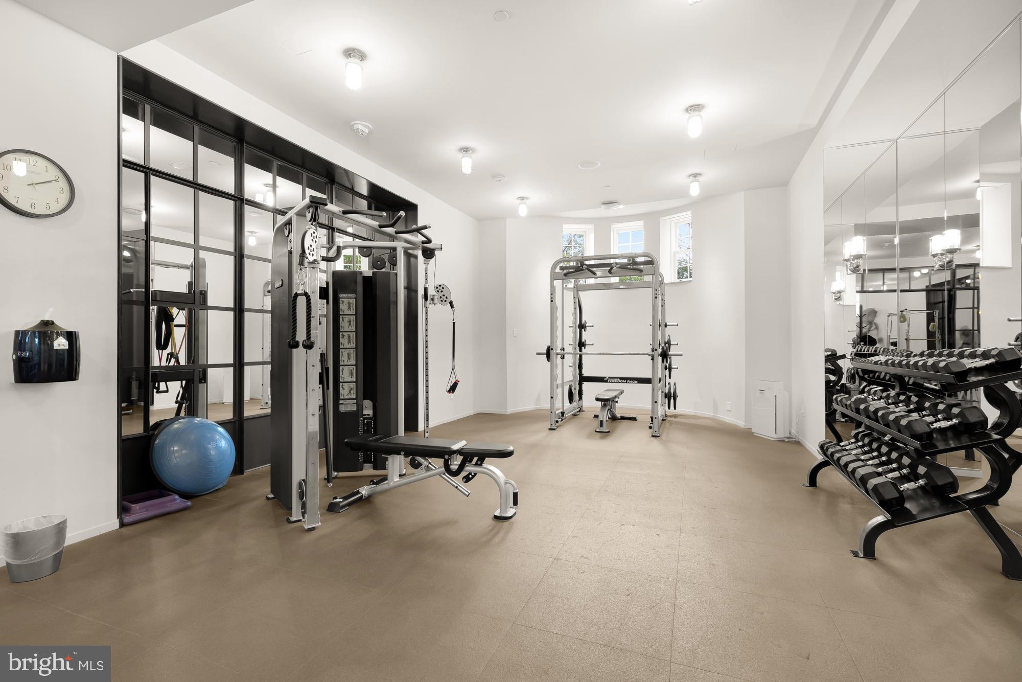 2660 Connecticut Ave NW #4c
