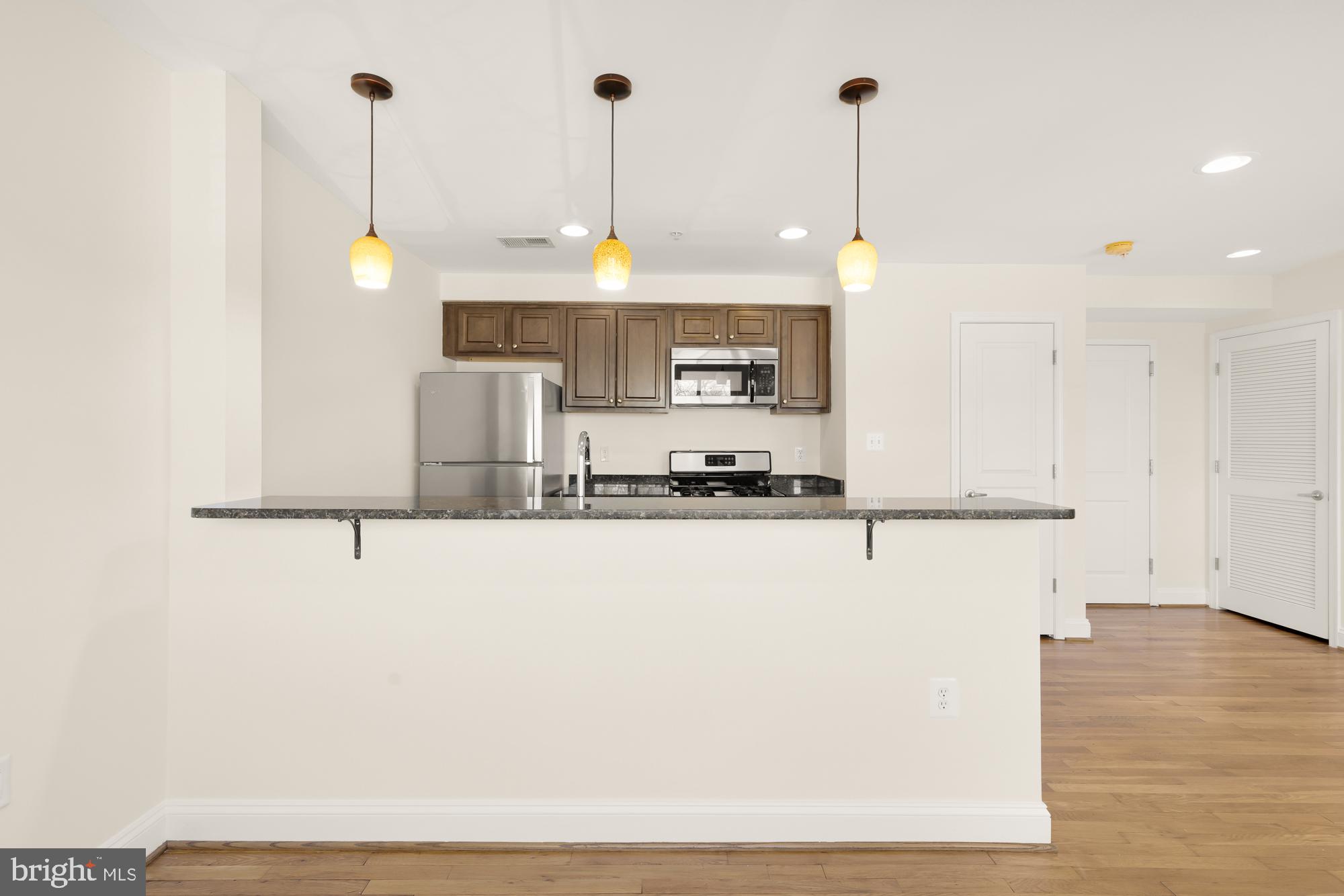 804 Taylor St NW #402
