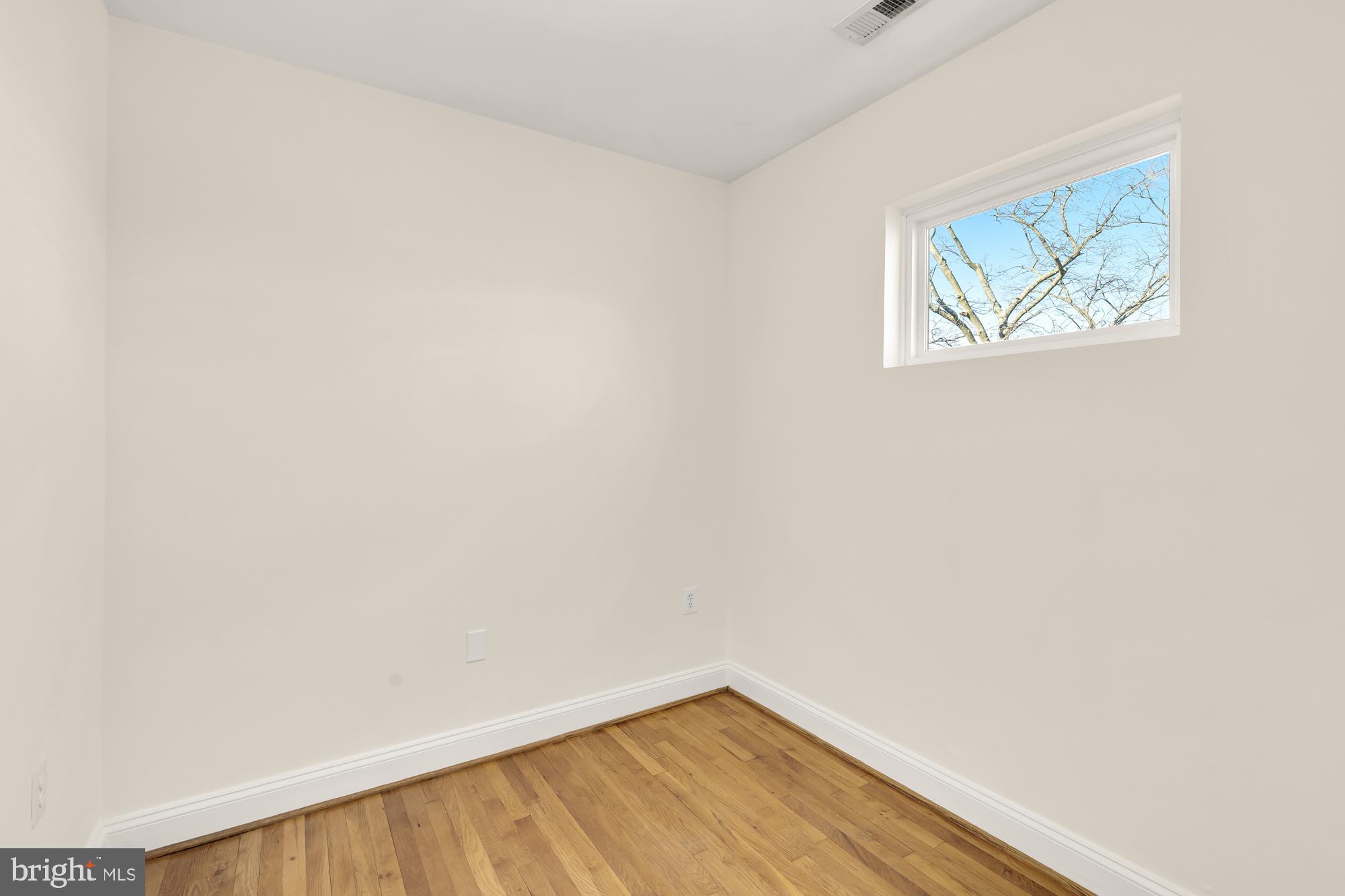 804 Taylor St NW #402