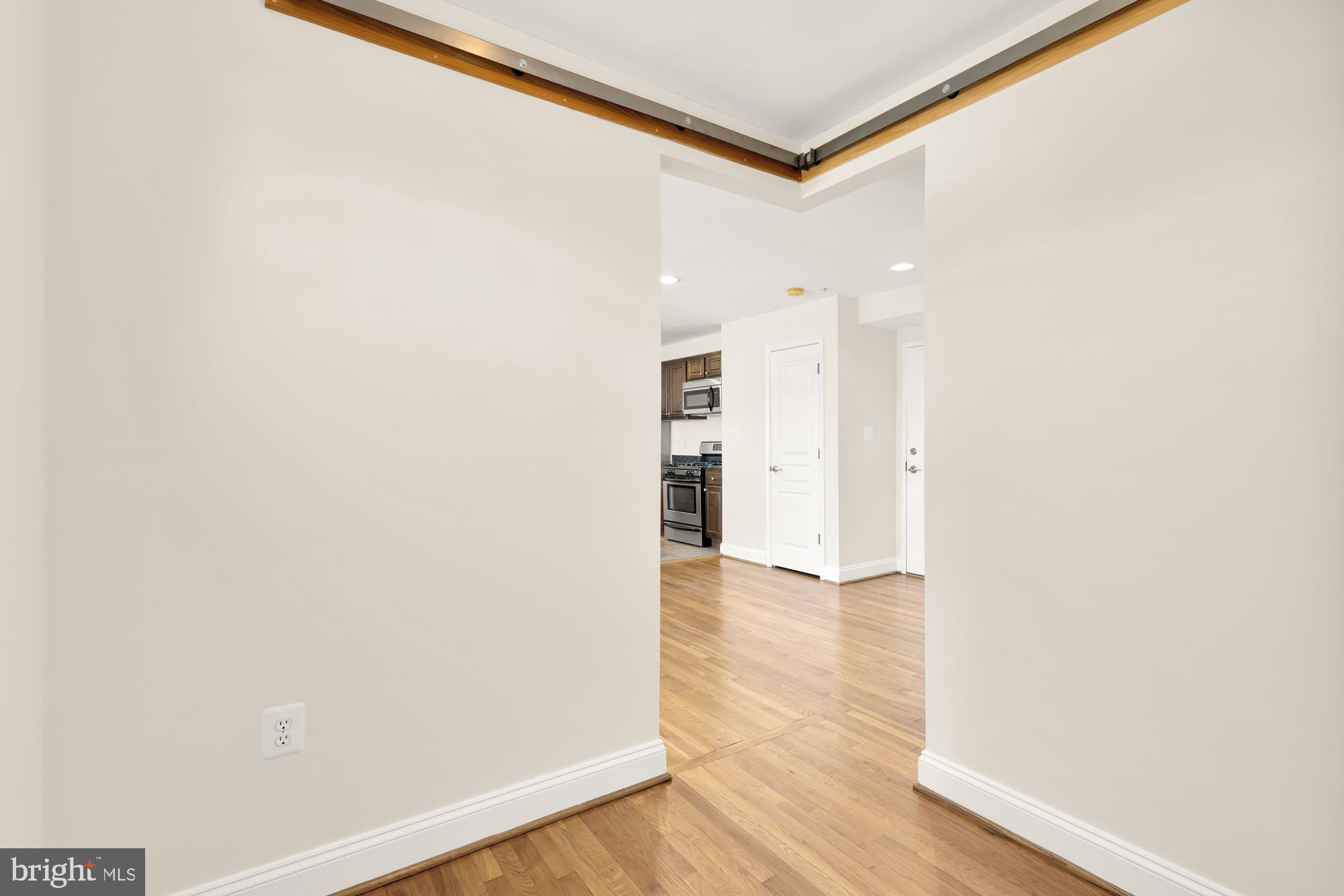 804 Taylor St NW #402
