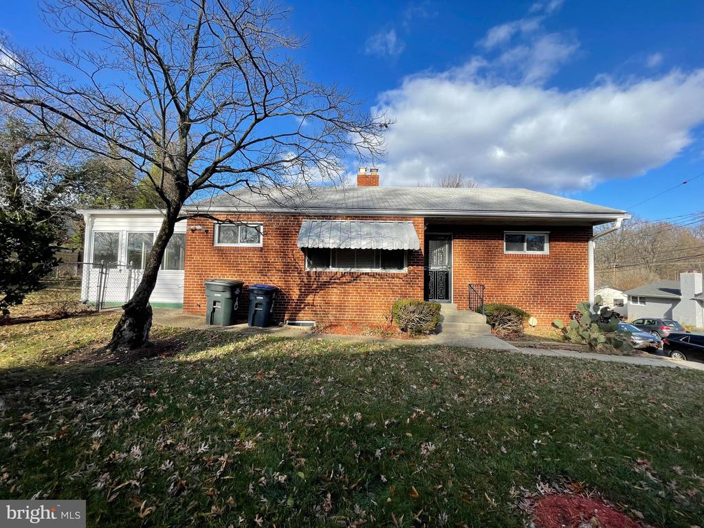 1217 34th Pl SE