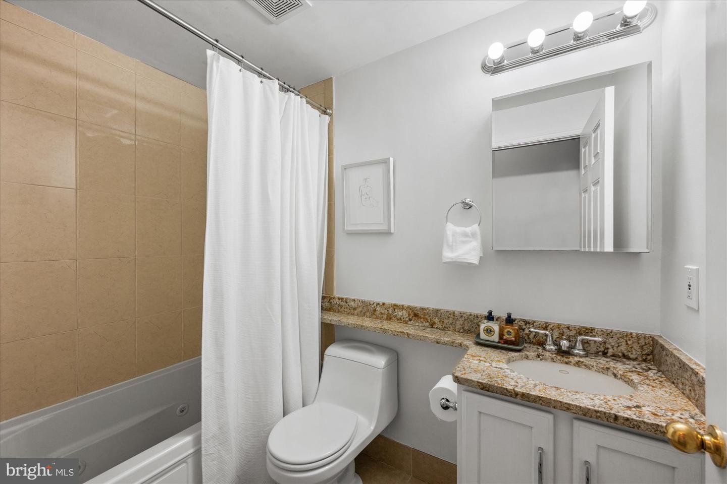 1441 Clifton St NW #201