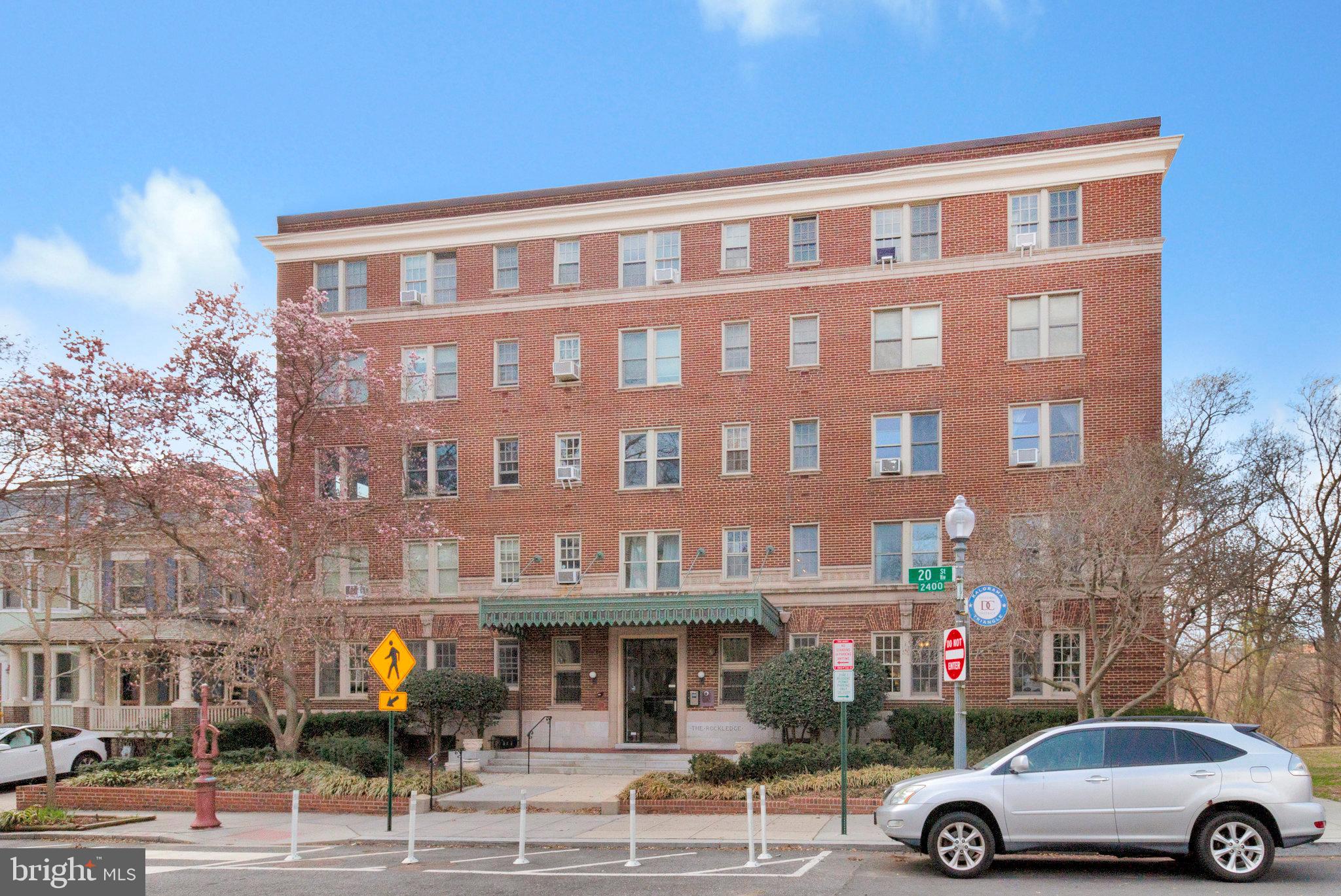 2456 20th St NW #405
