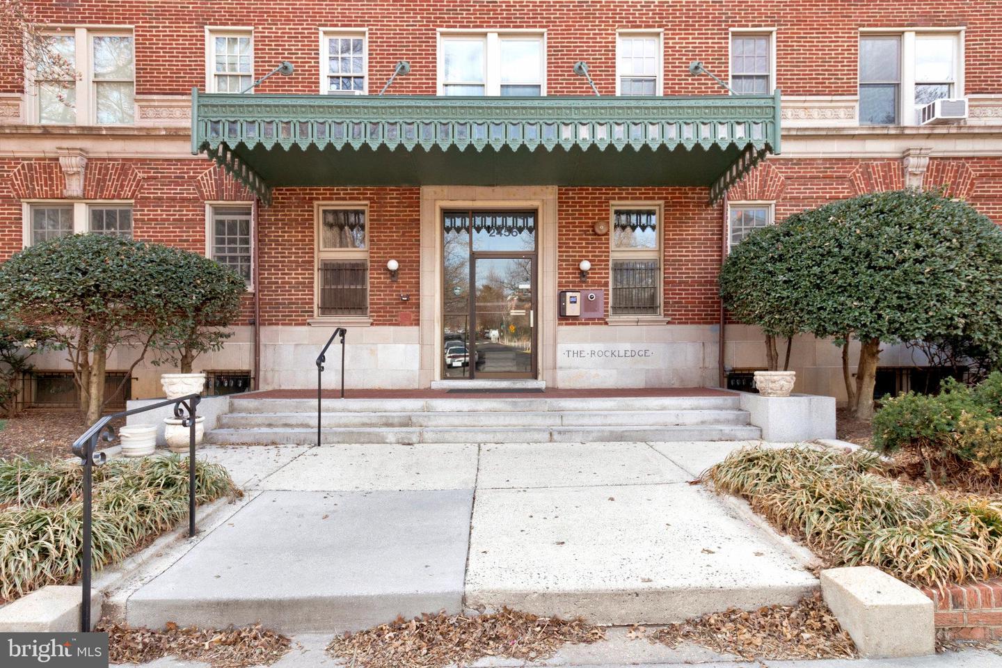 2456 20th St NW #405