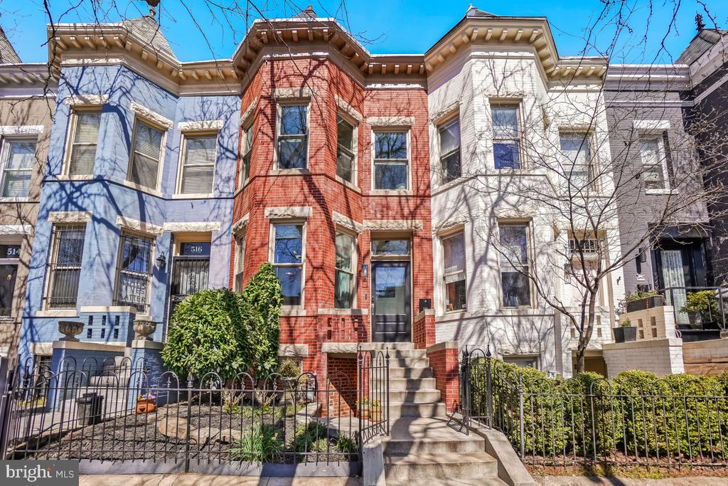 518 G St NE