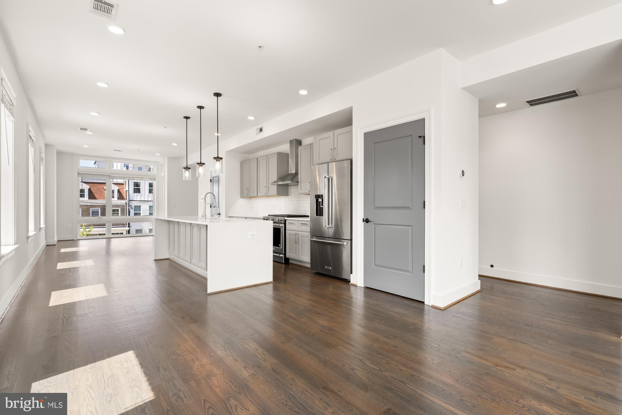 4201 8th St NW #2