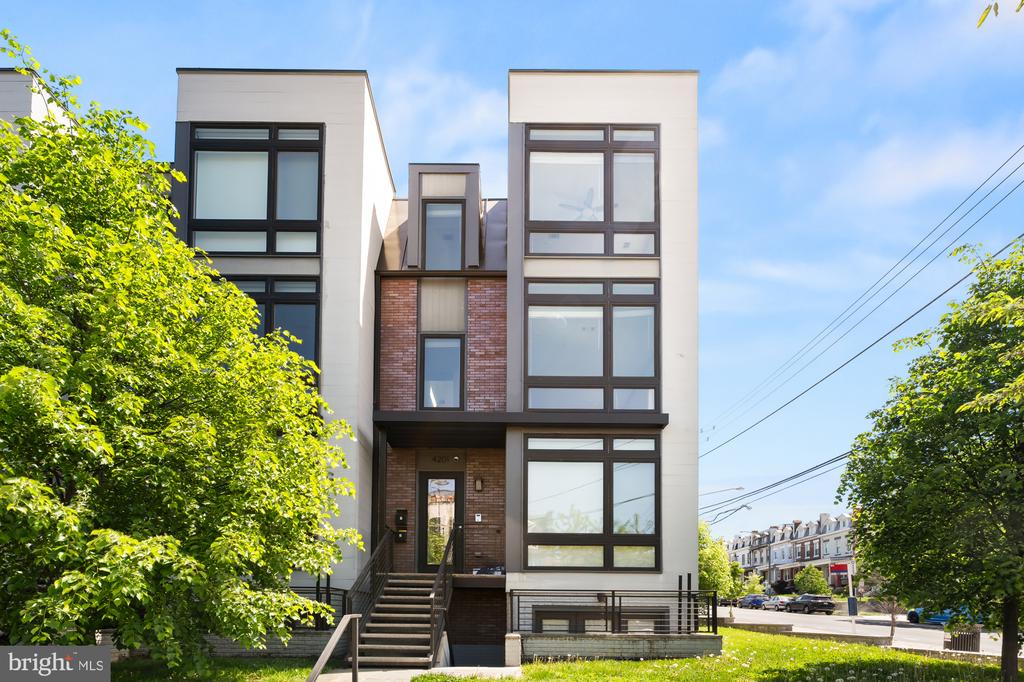 4201 8th St NW #2