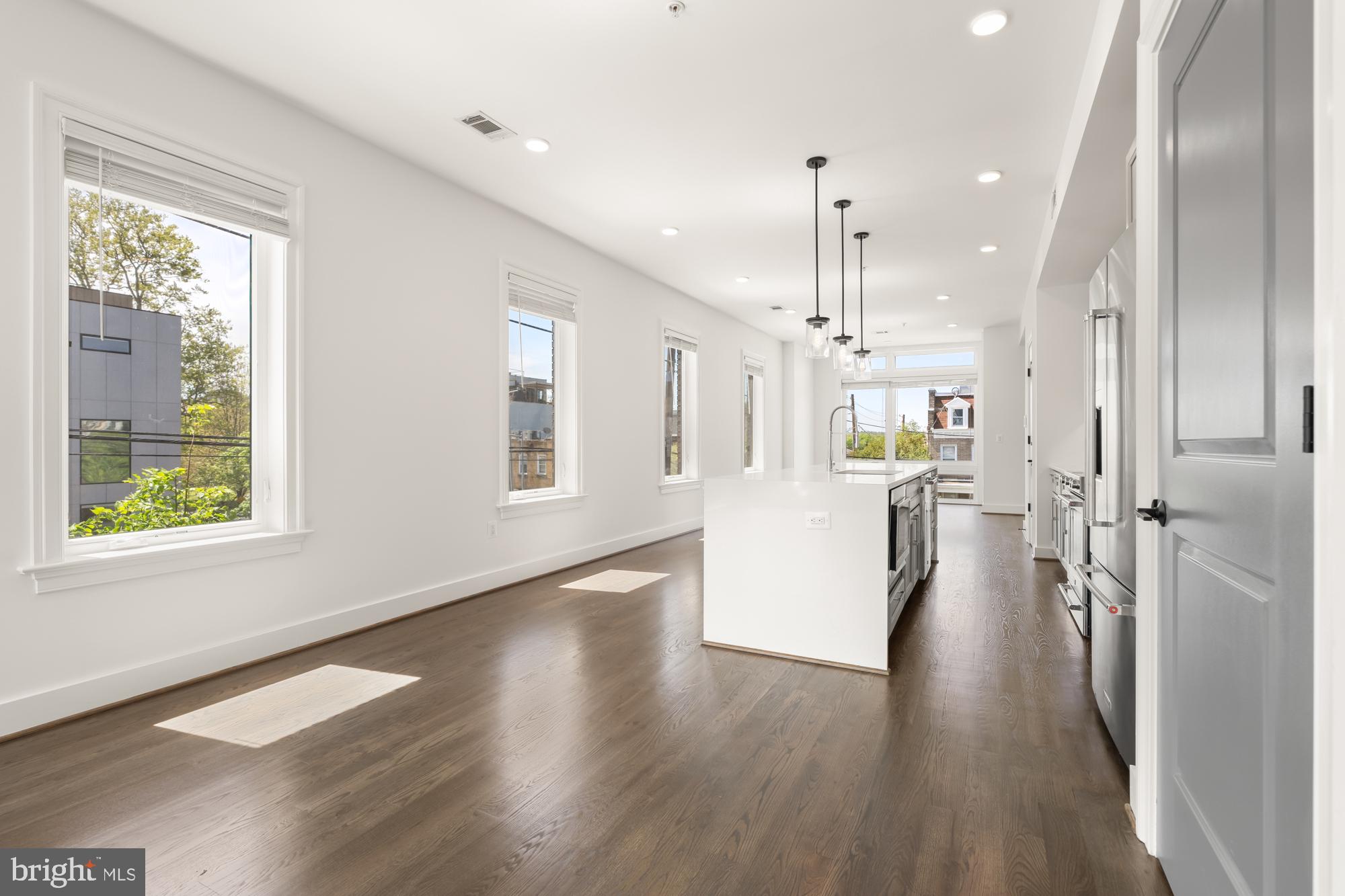 4201 8th St NW #2