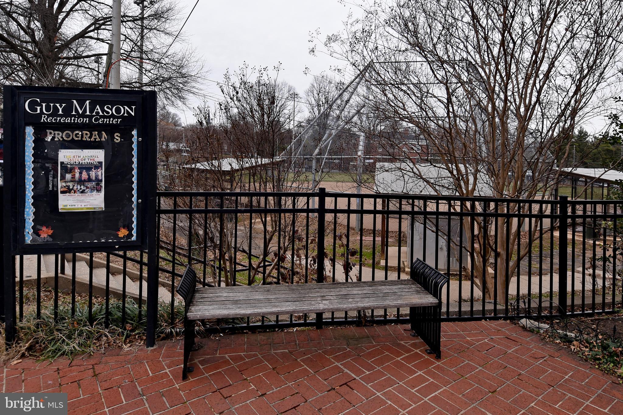 2720 WISCONSIN AVE NW #102