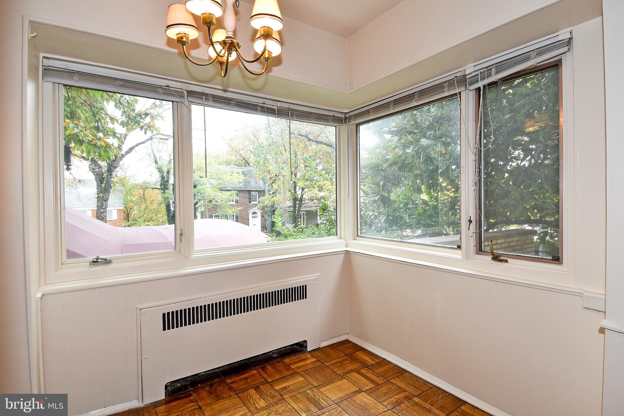 2720 WISCONSIN AVE NW #102